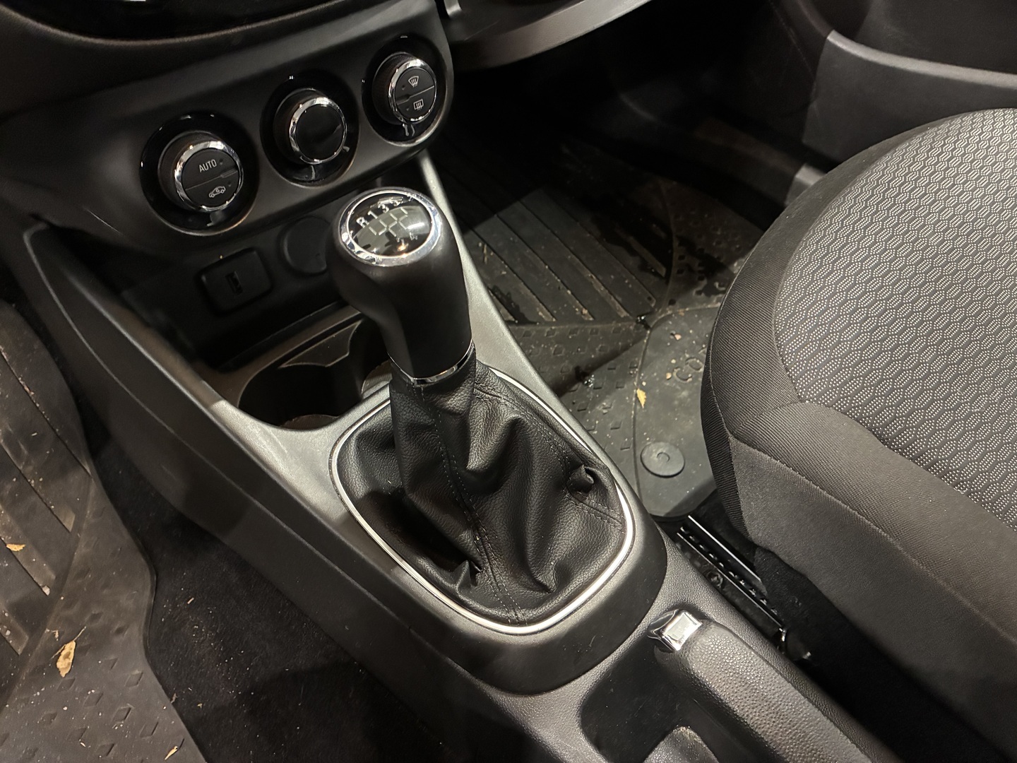 OPEL Corsa 2017