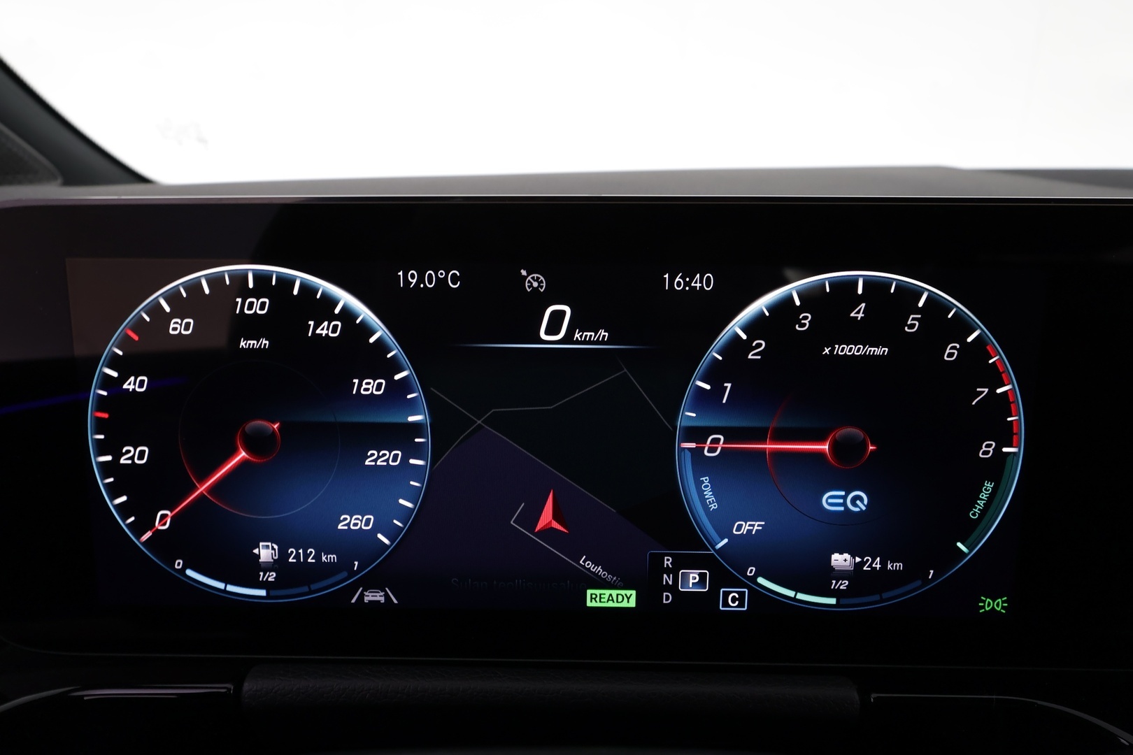 MERCEDES-BENZ B 2023