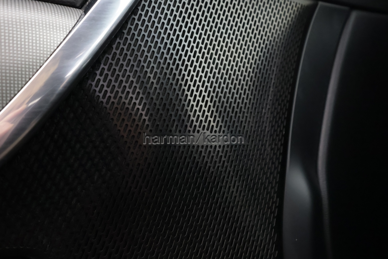 VOLVO V90 2022