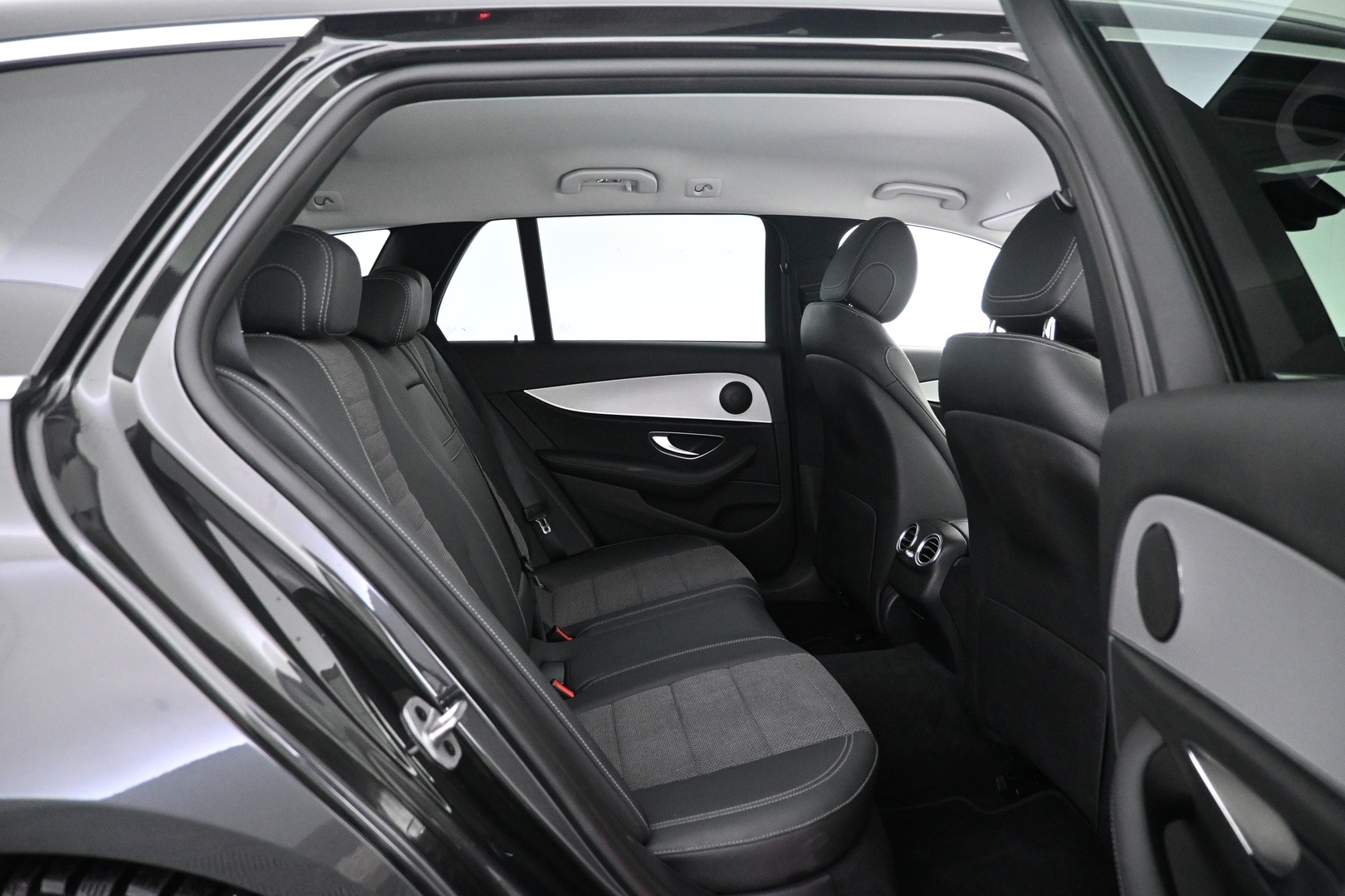 MERCEDES-BENZ E 2021