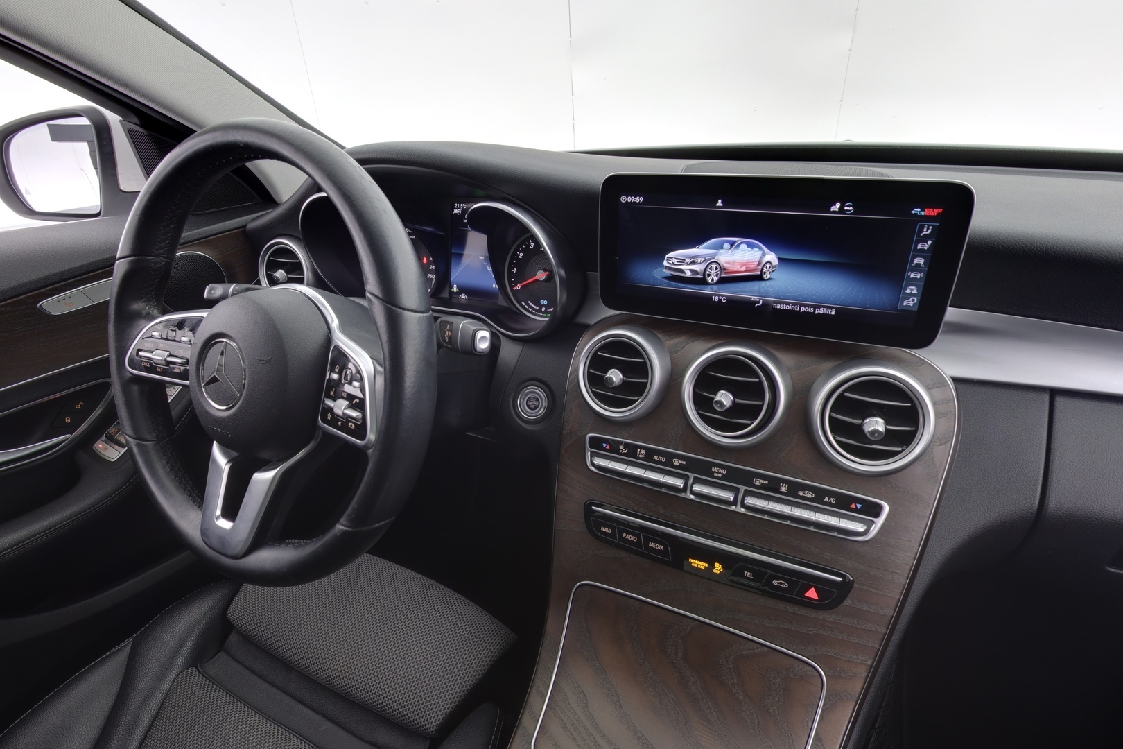 MERCEDES-BENZ C 2020