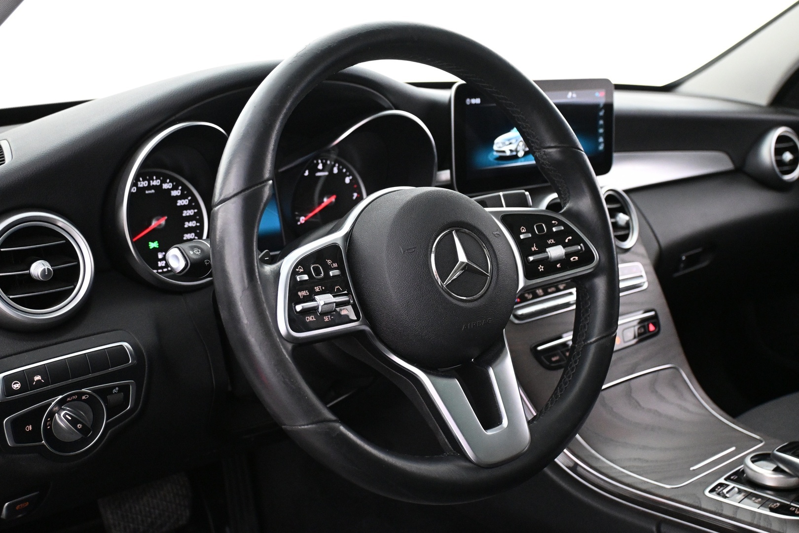 MERCEDES-BENZ C 2020
