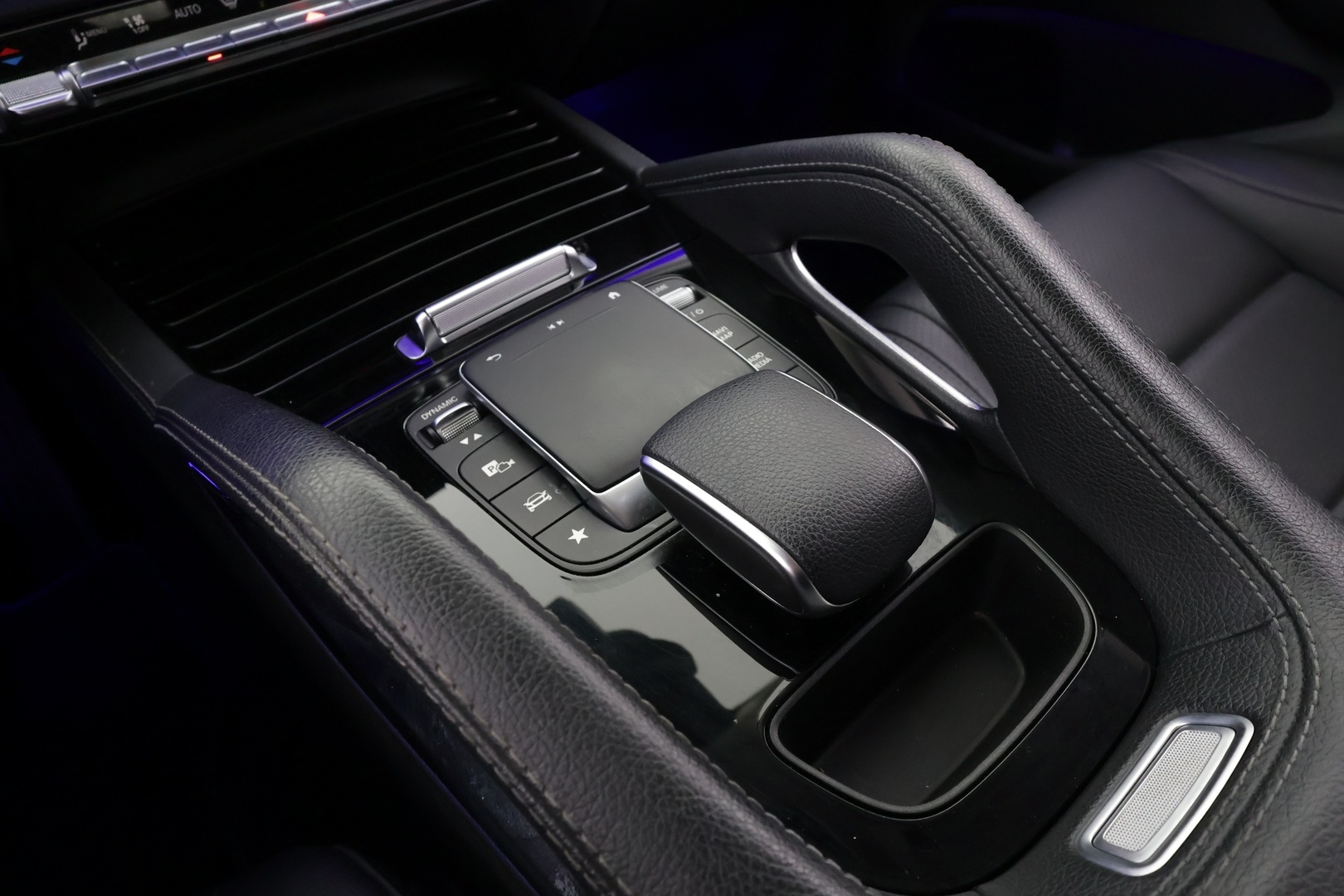 MERCEDES-BENZ GLE 2021