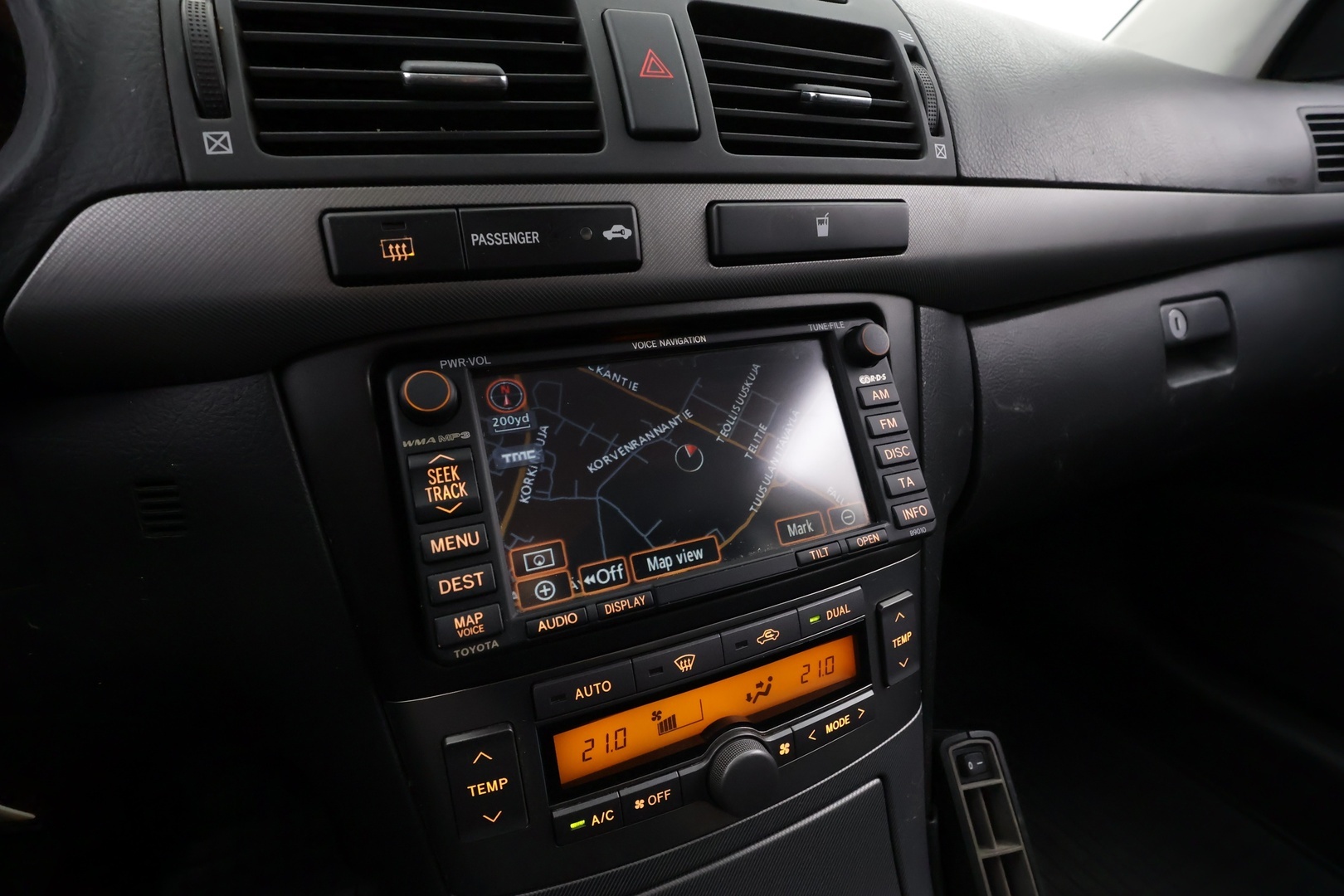TOYOTA Avensis 2009