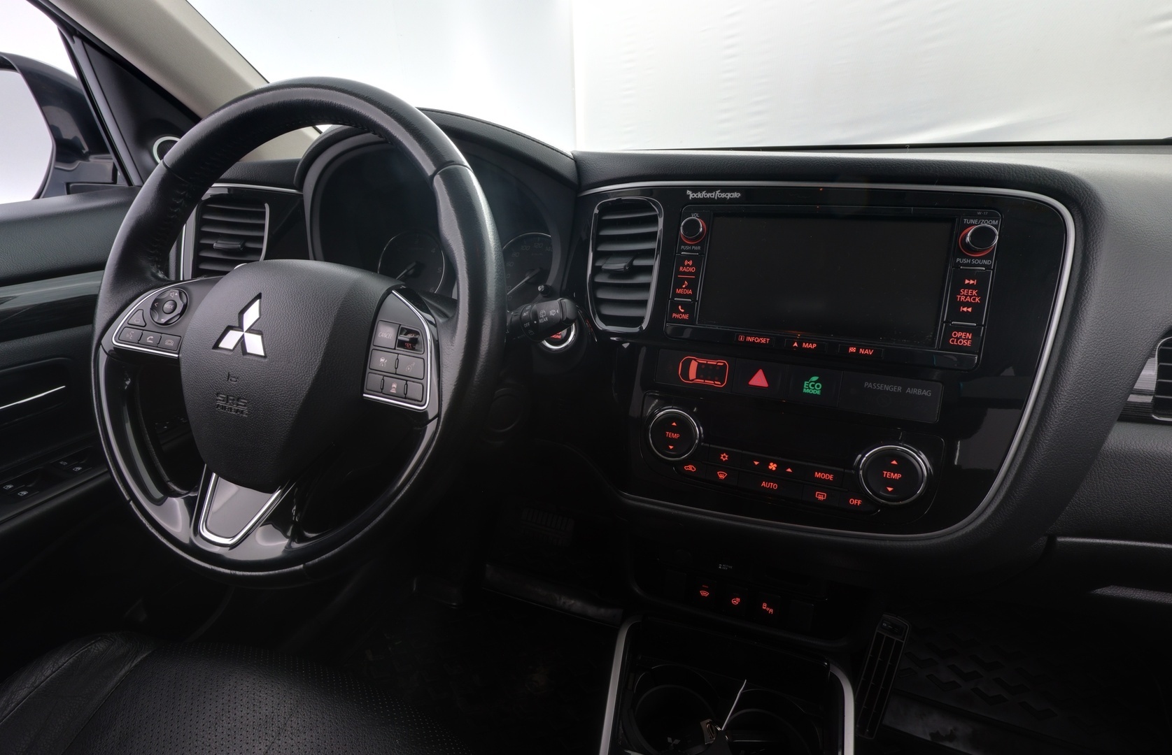MITSUBISHI Outlander 2017