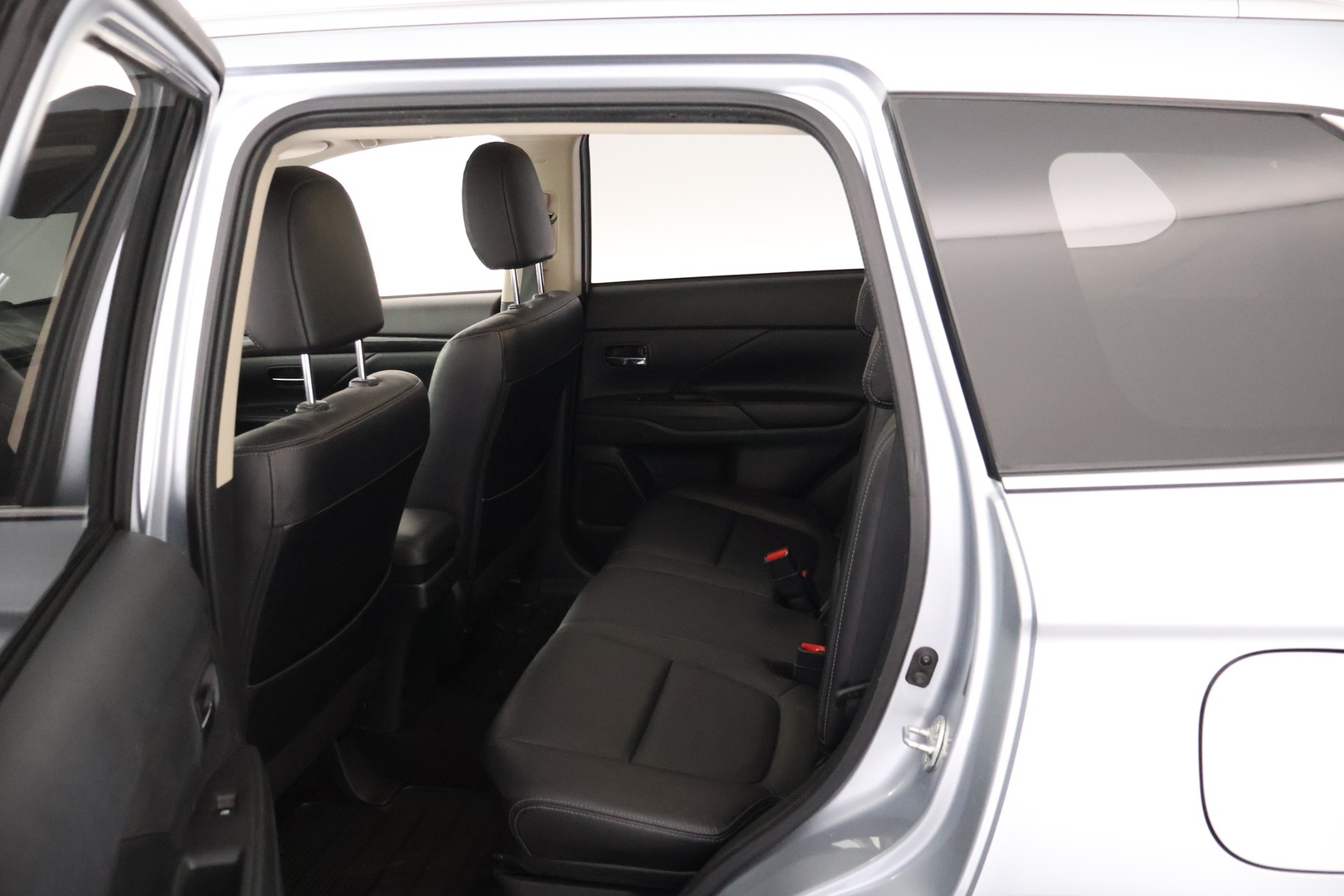 MITSUBISHI Outlander 2017