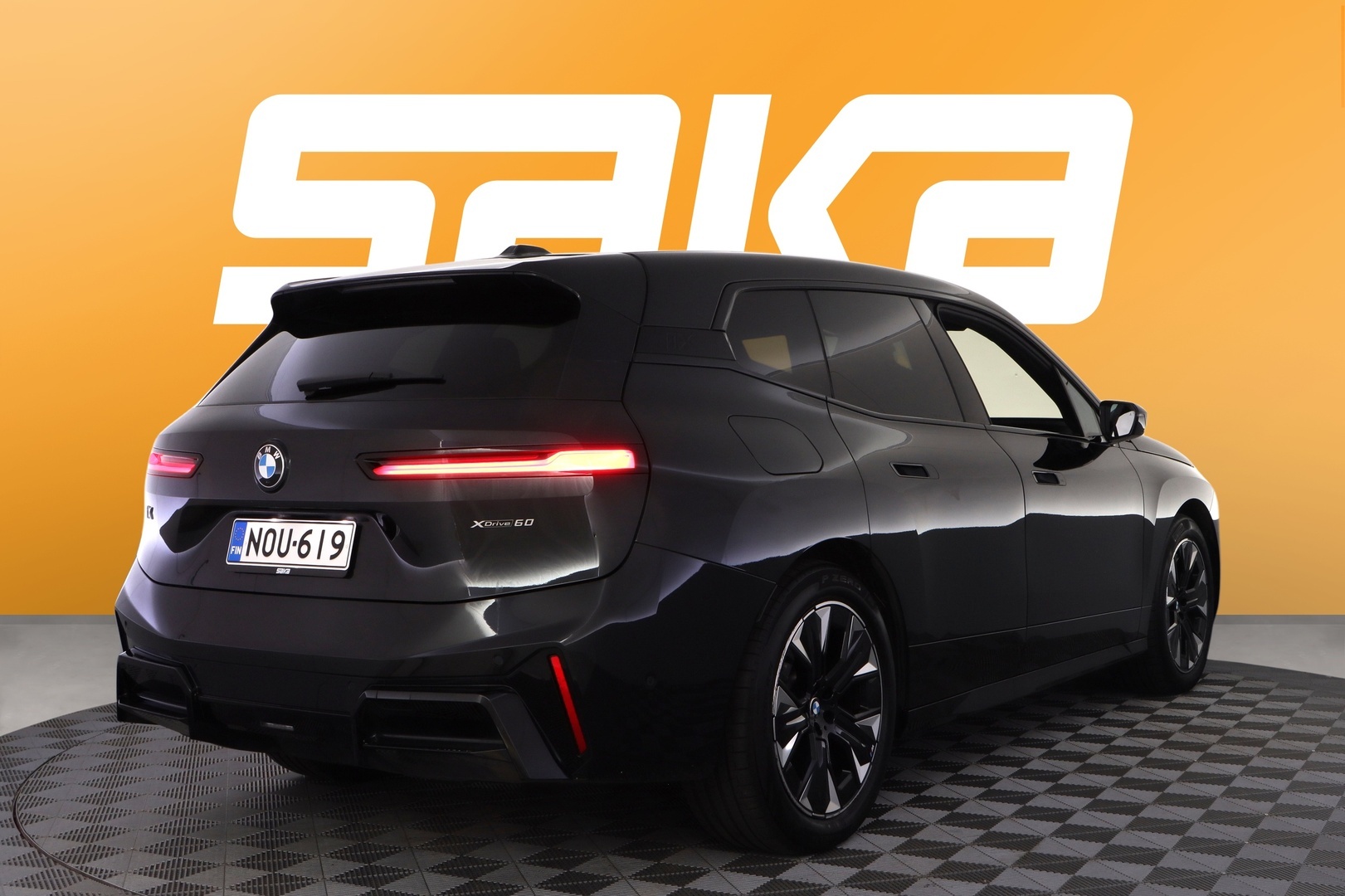 BMW iX 2025