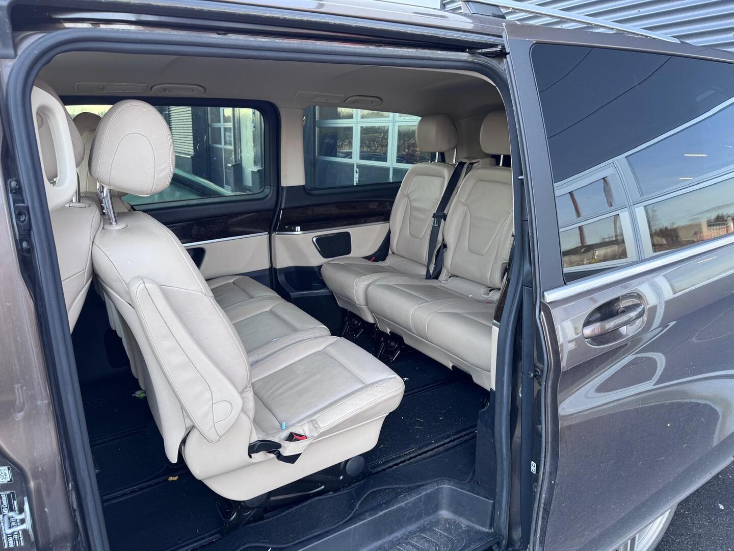 MERCEDES-BENZ V 2014