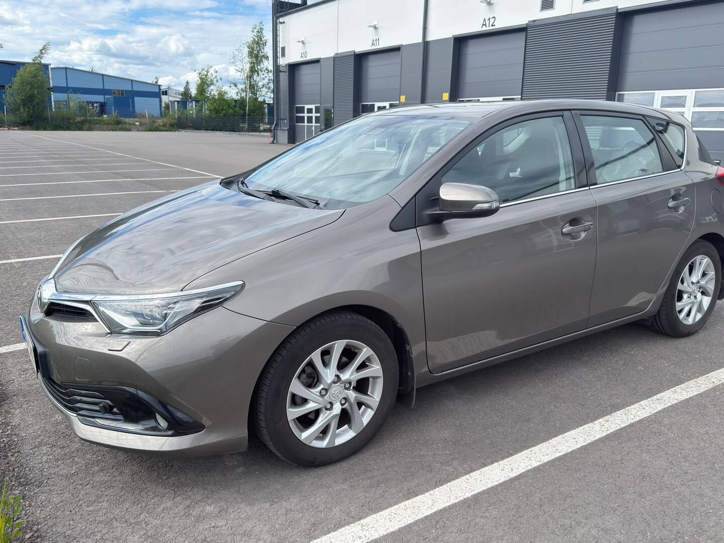 TOYOTA Auris 2017