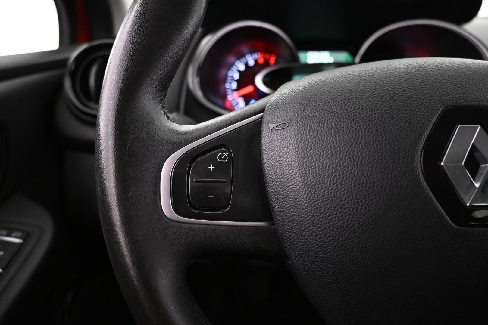 RENAULT Clio 2017