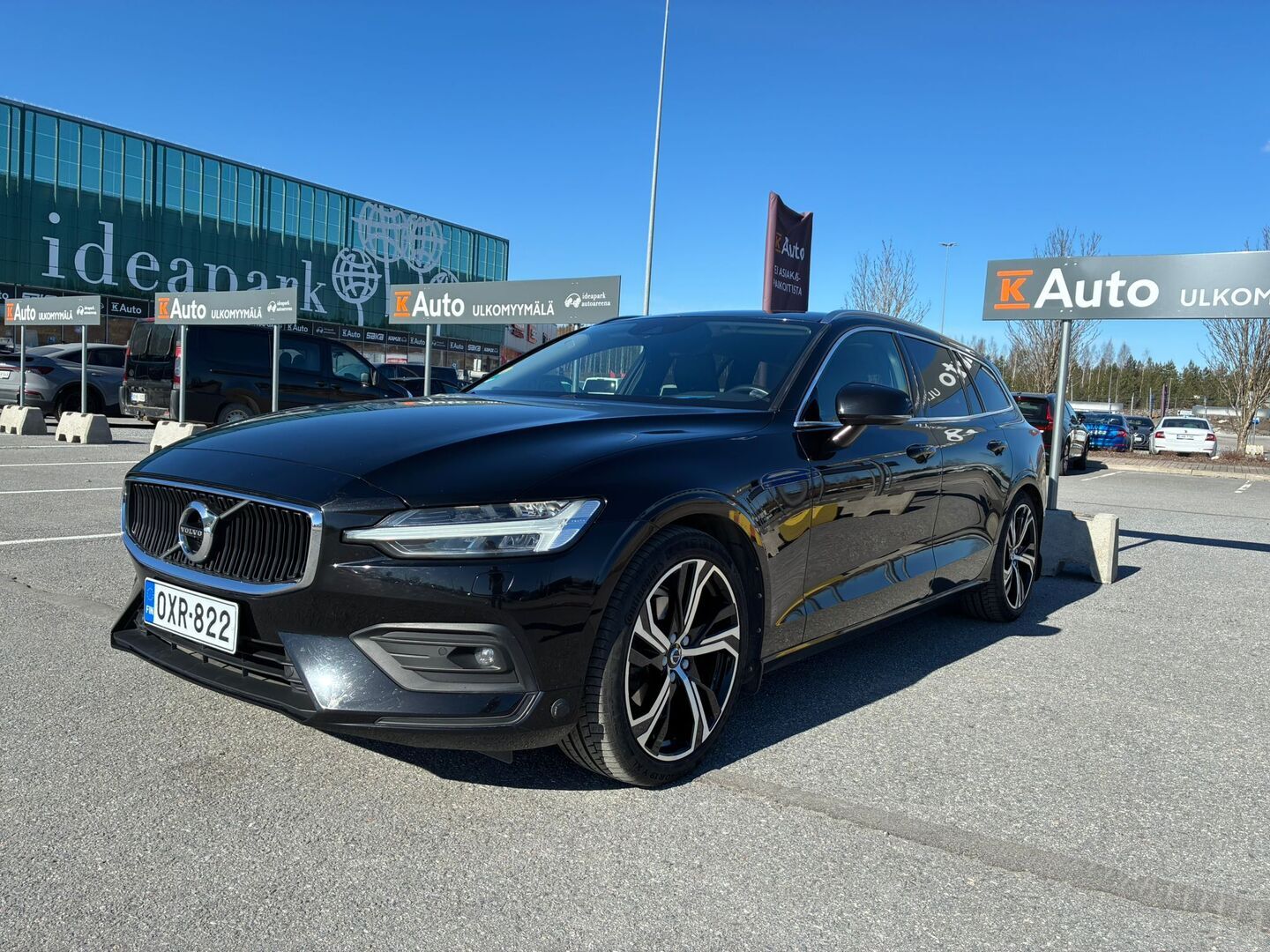 VOLVO V60 2019