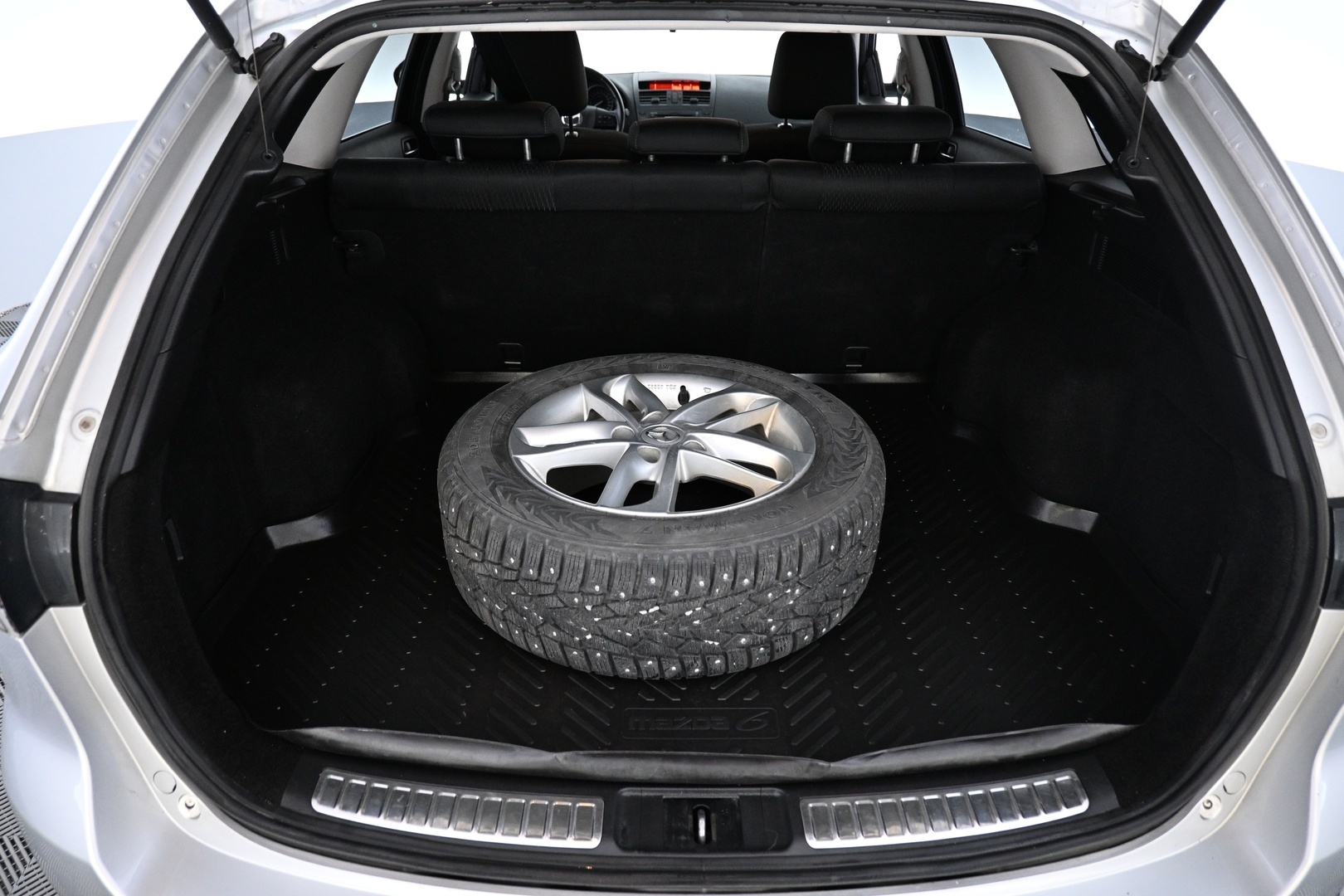 MAZDA 6 2011
