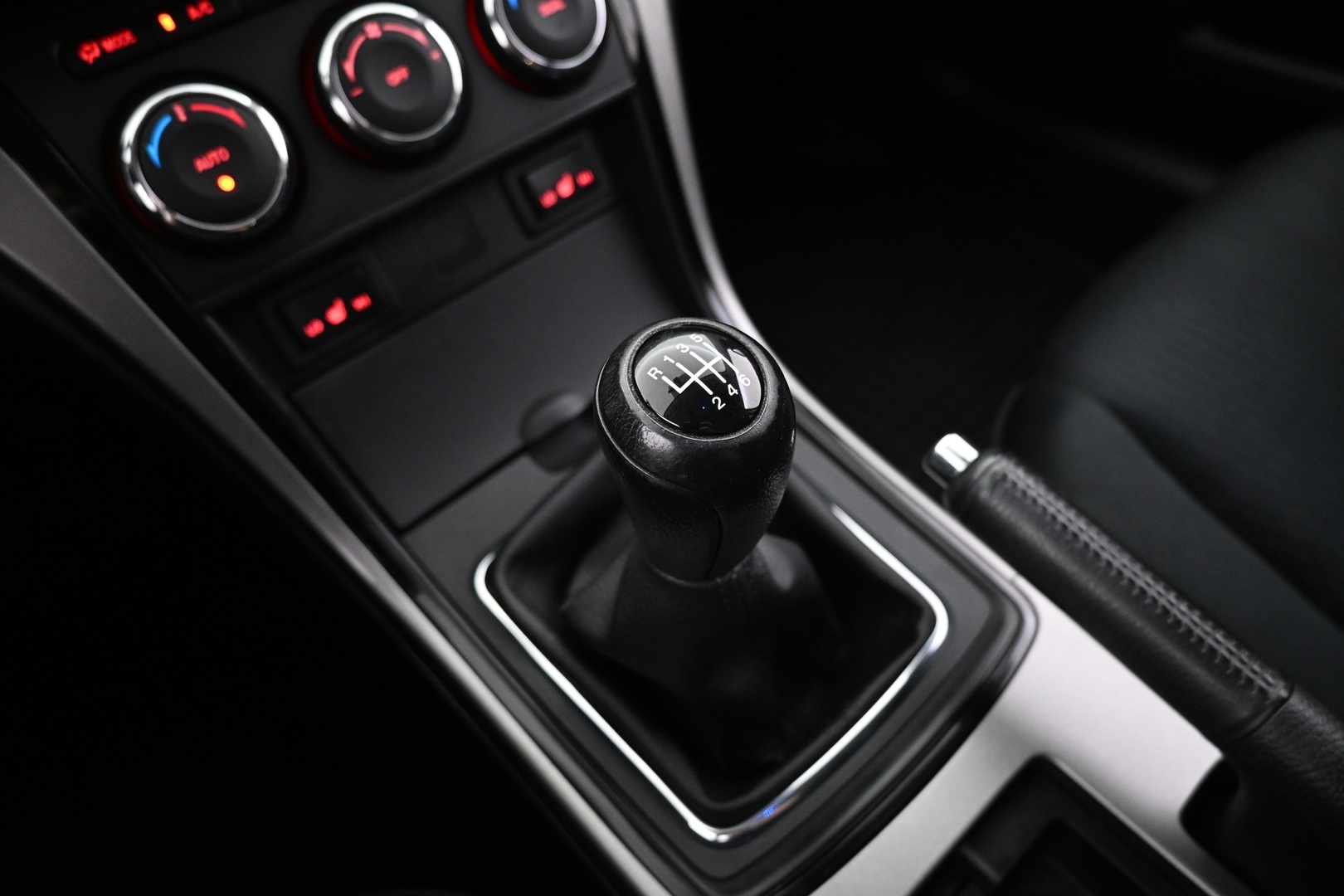 MAZDA 6 2011