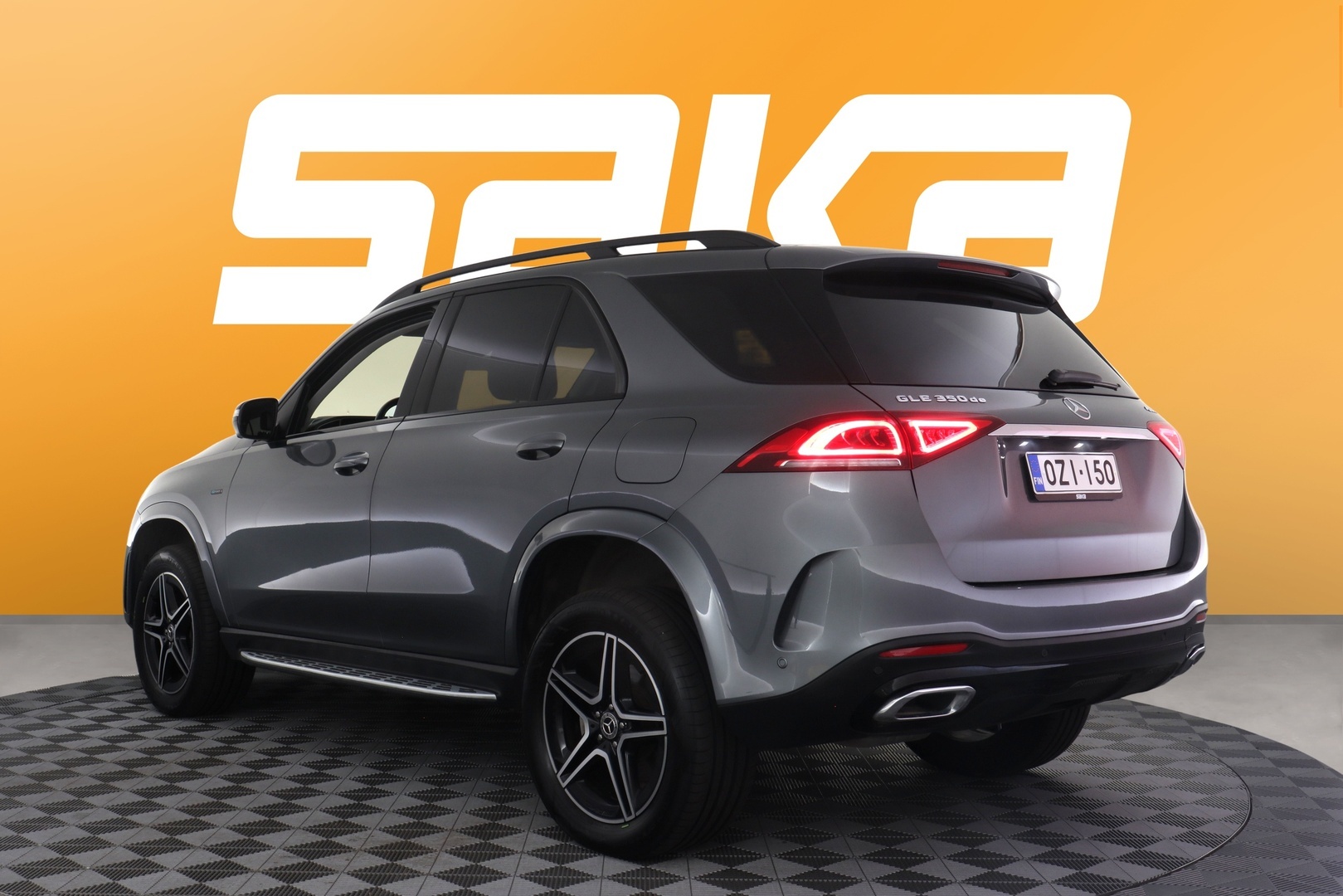 MERCEDES-BENZ GLE 2021