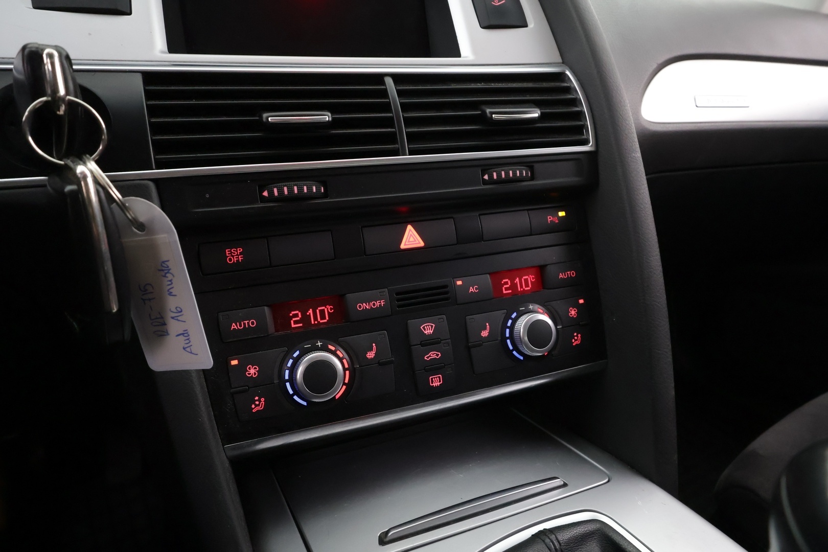 AUDI A6 2011