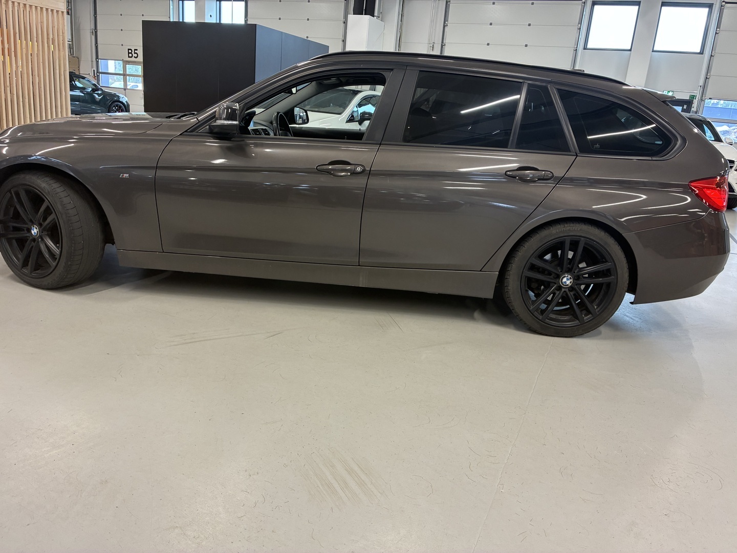 BMW 320 2013