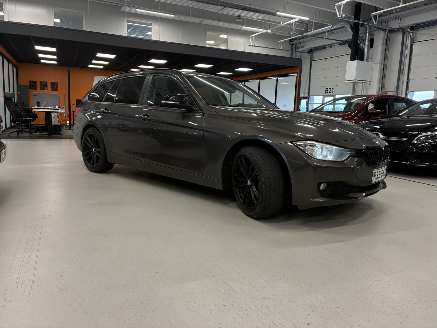 BMW 320 2013