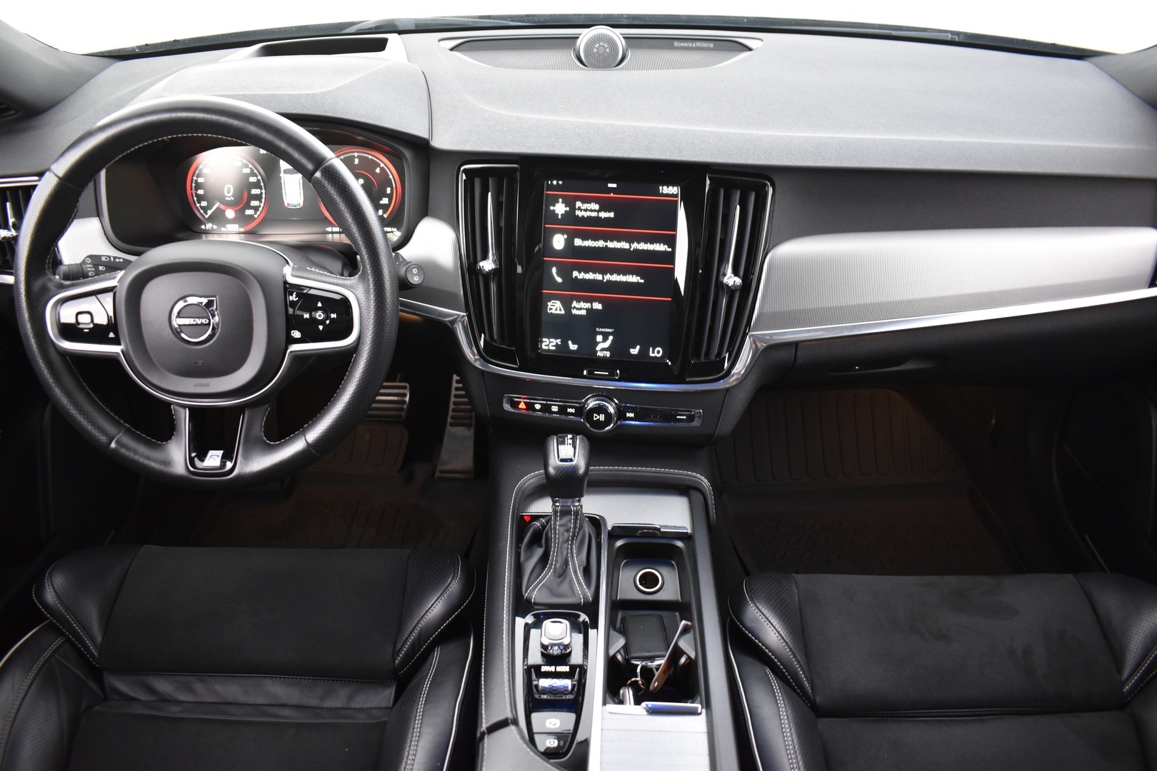 VOLVO V90 2018