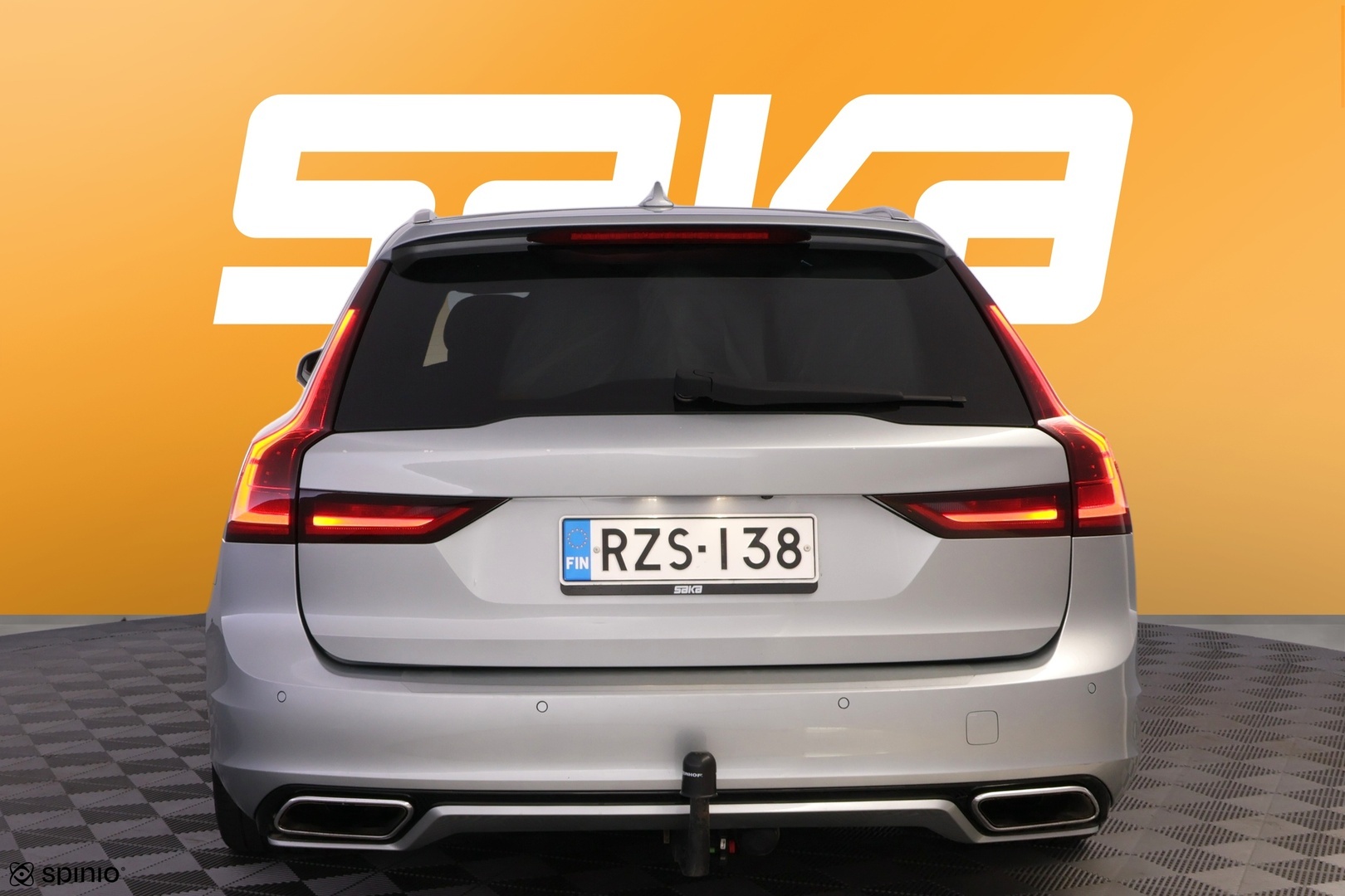 VOLVO V90 2018