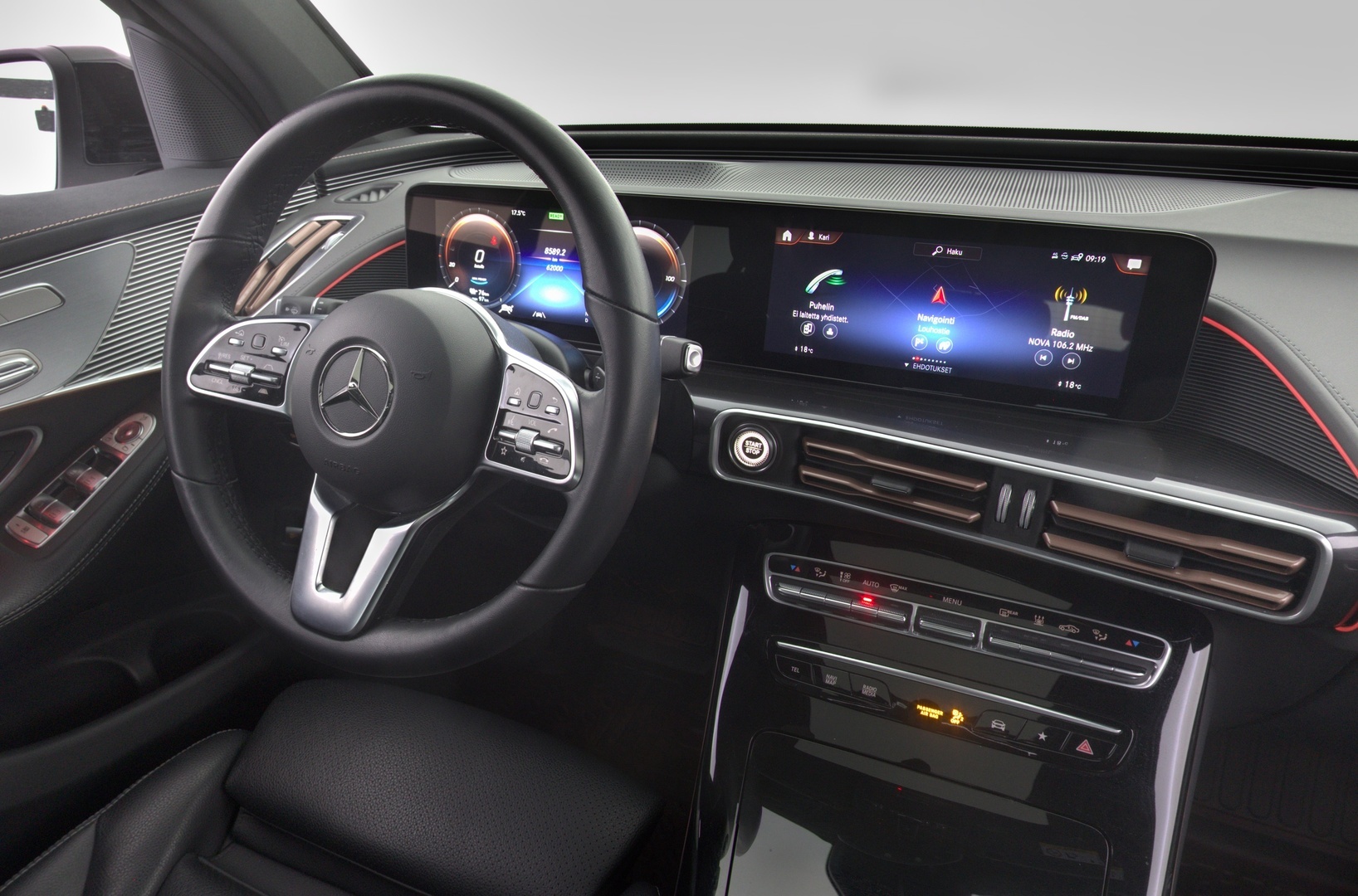 MERCEDES-BENZ EQC 2023