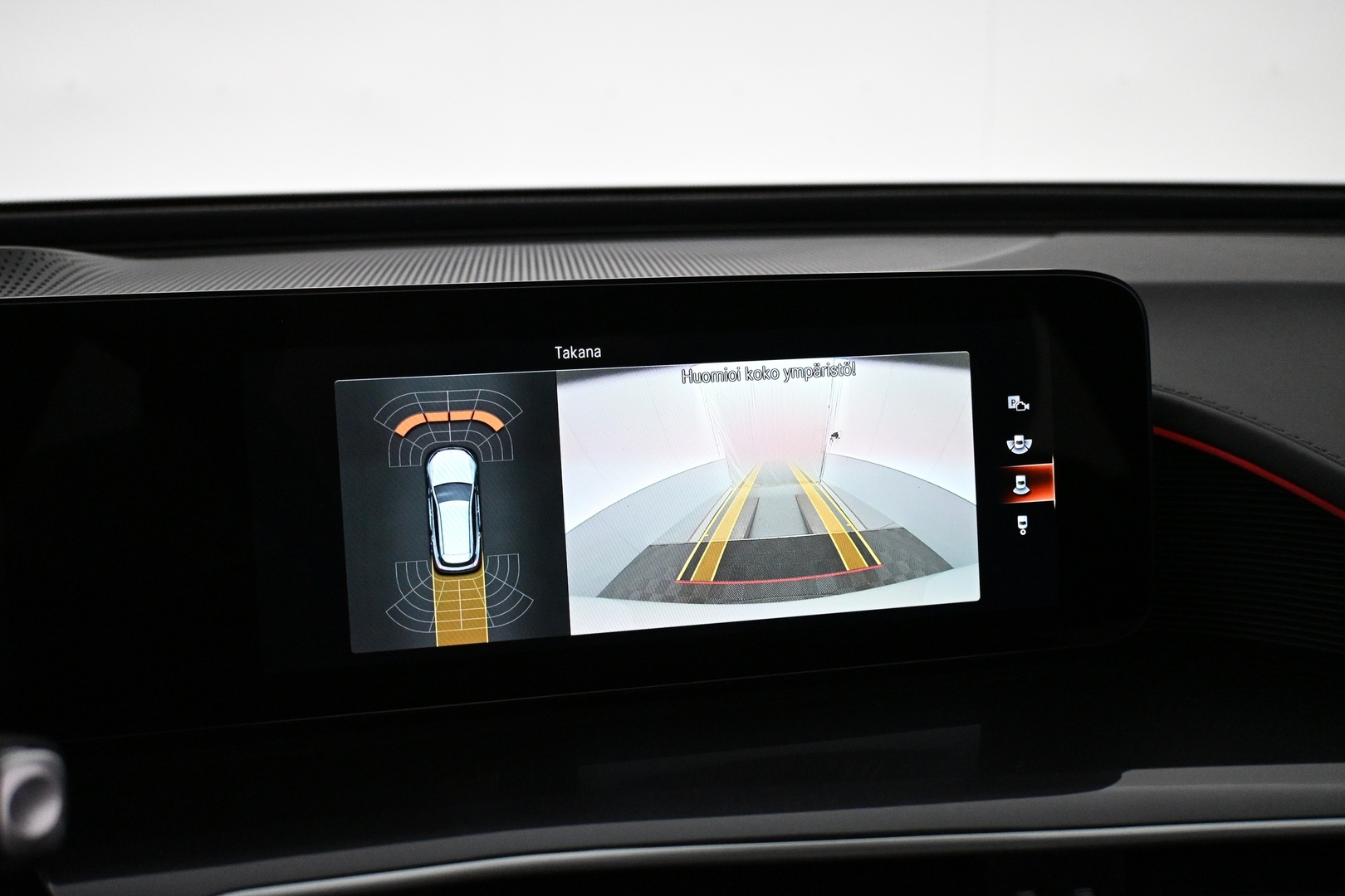 MERCEDES-BENZ EQC 2023