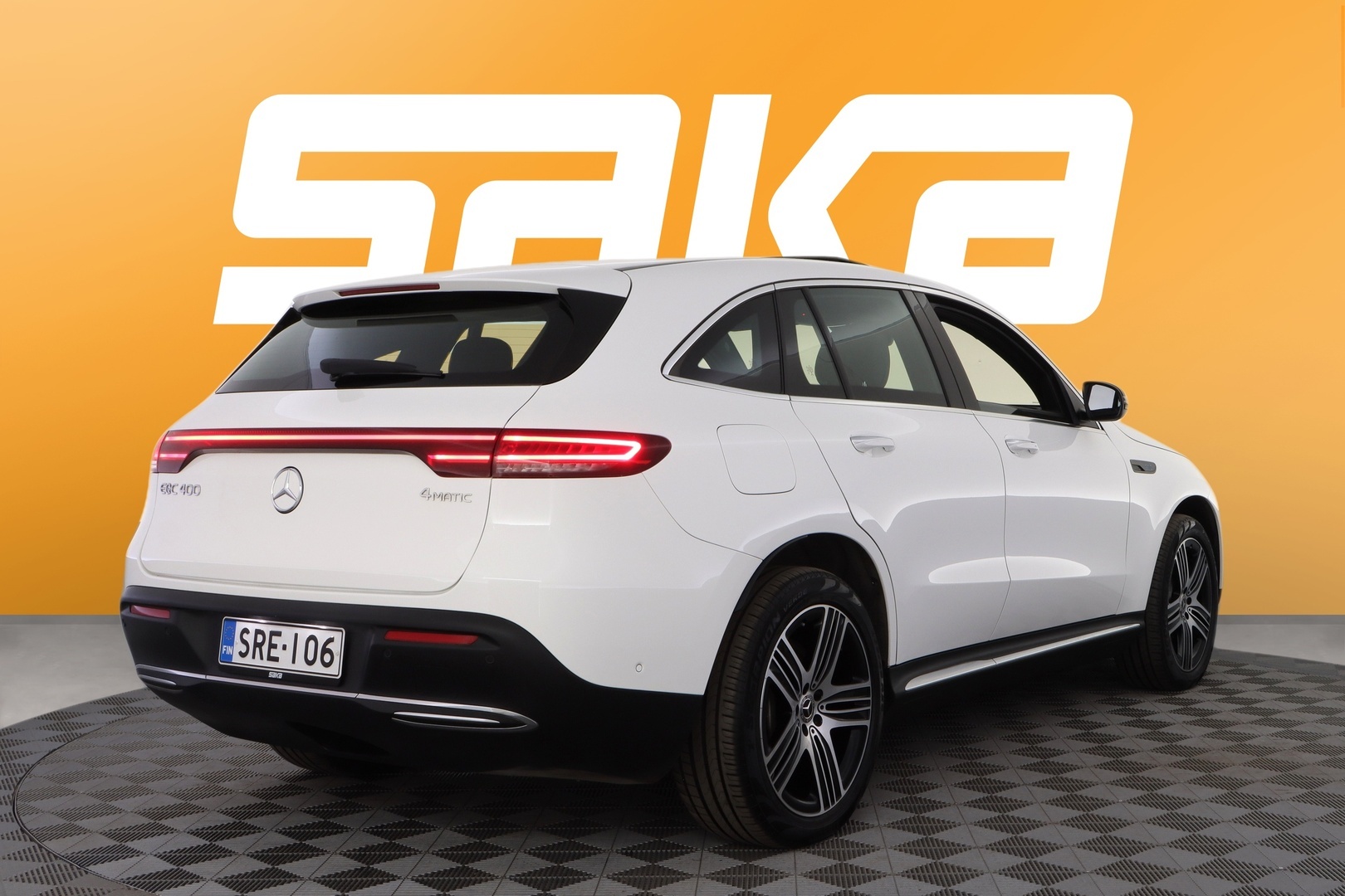 MERCEDES-BENZ EQC 2023