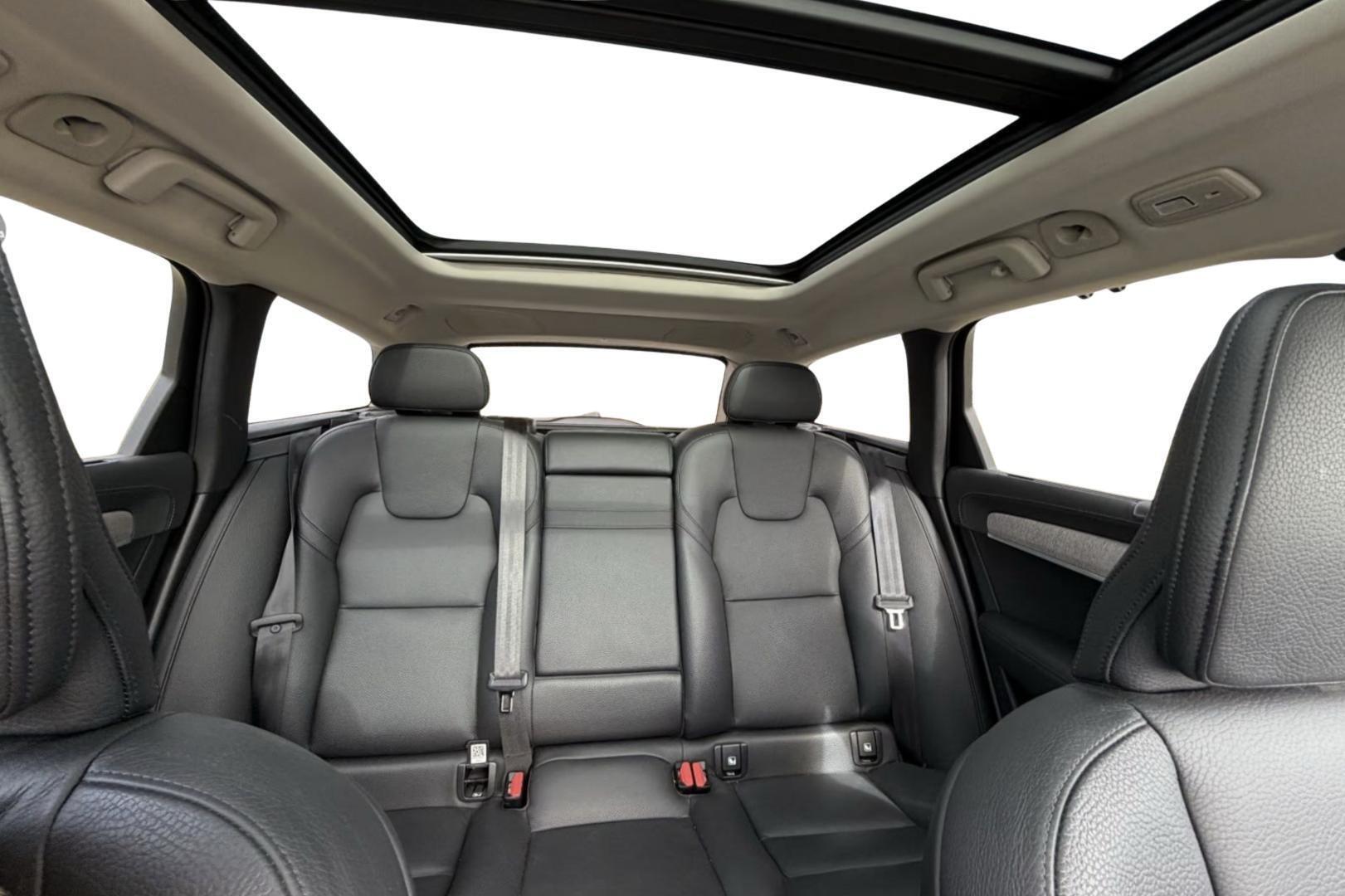 VOLVO V90 Cross Country 2022