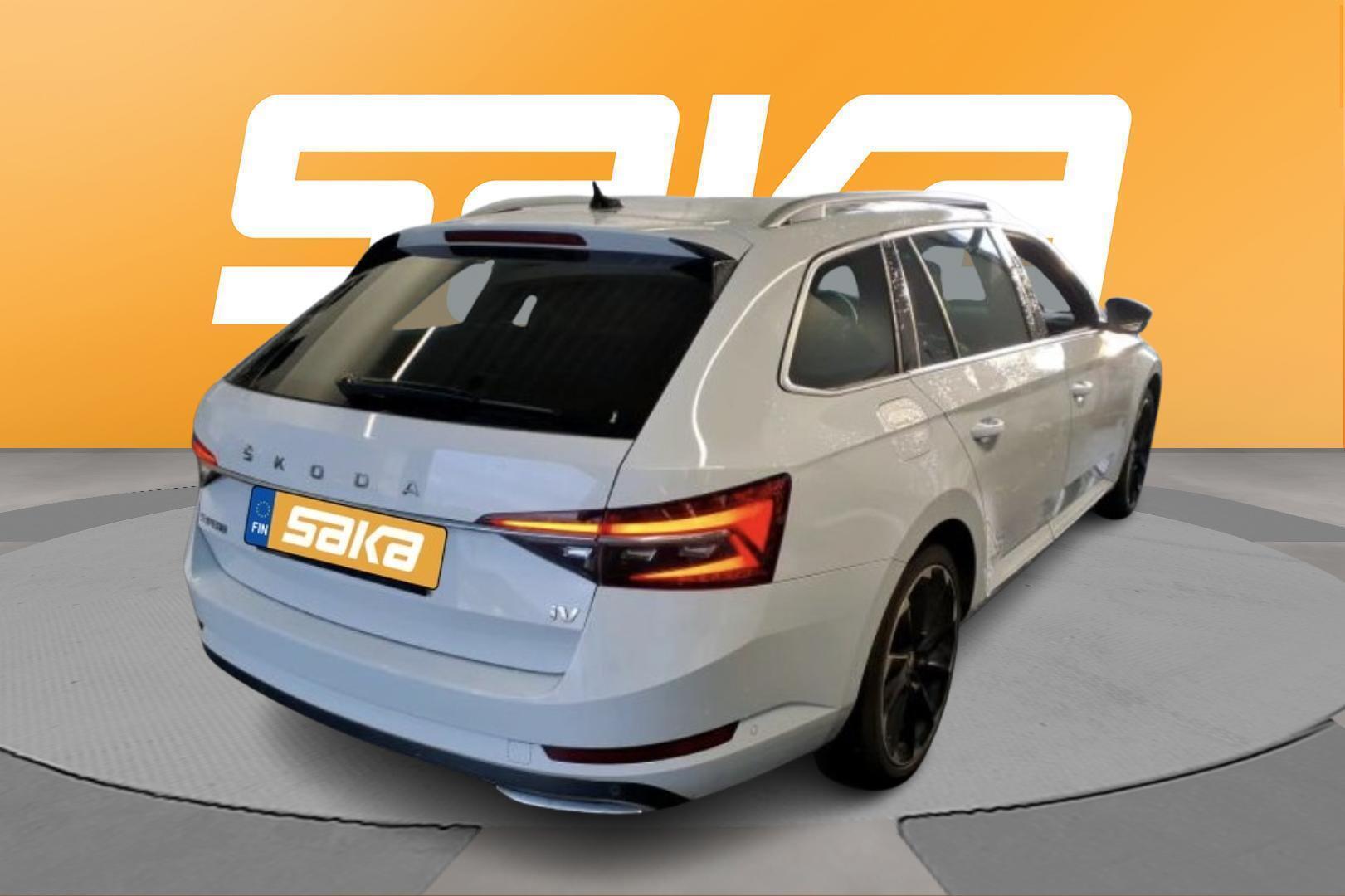 SKODA Superb 2023