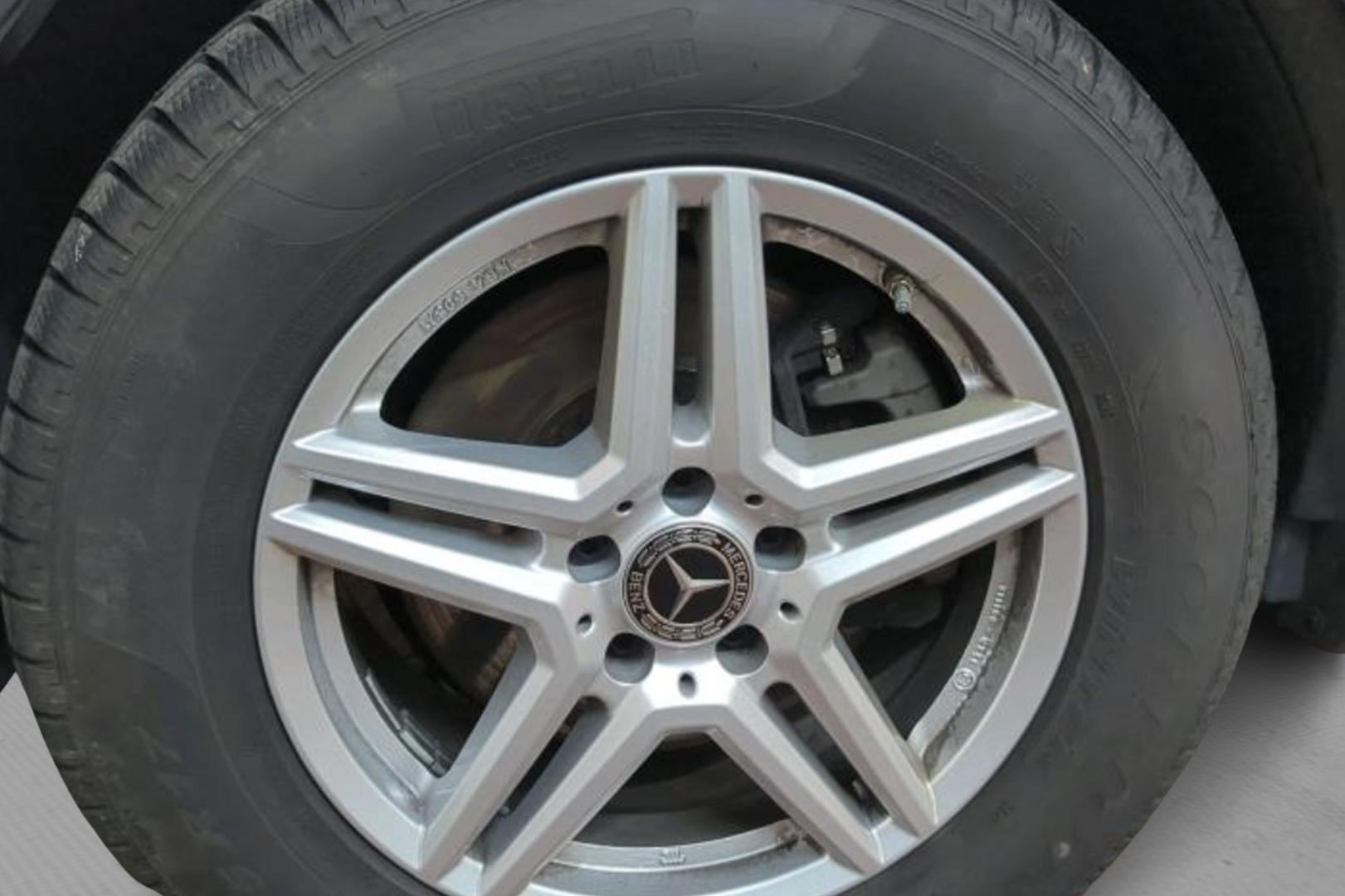 MERCEDES-BENZ GLC 2021