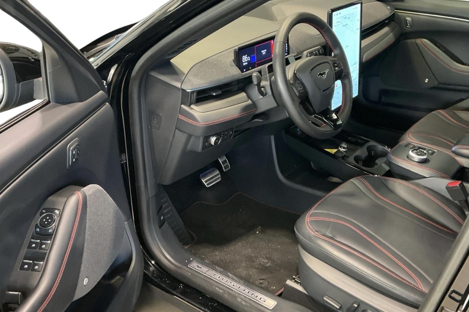 FORD Mustang Mach-E 2022