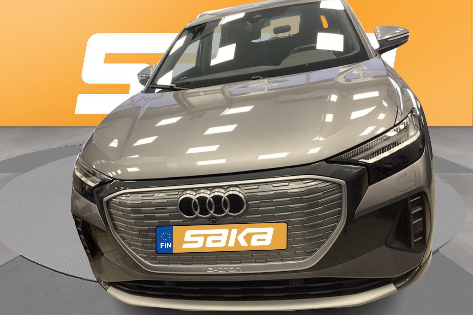 AUDI Q4 e-tron 2023