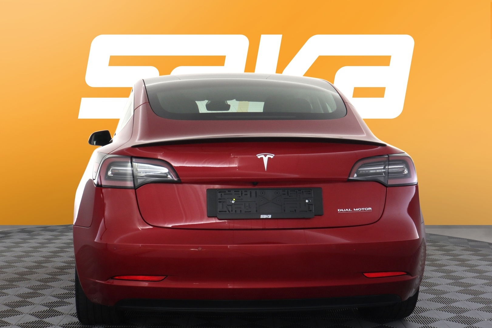 TESLA Model 3 2020