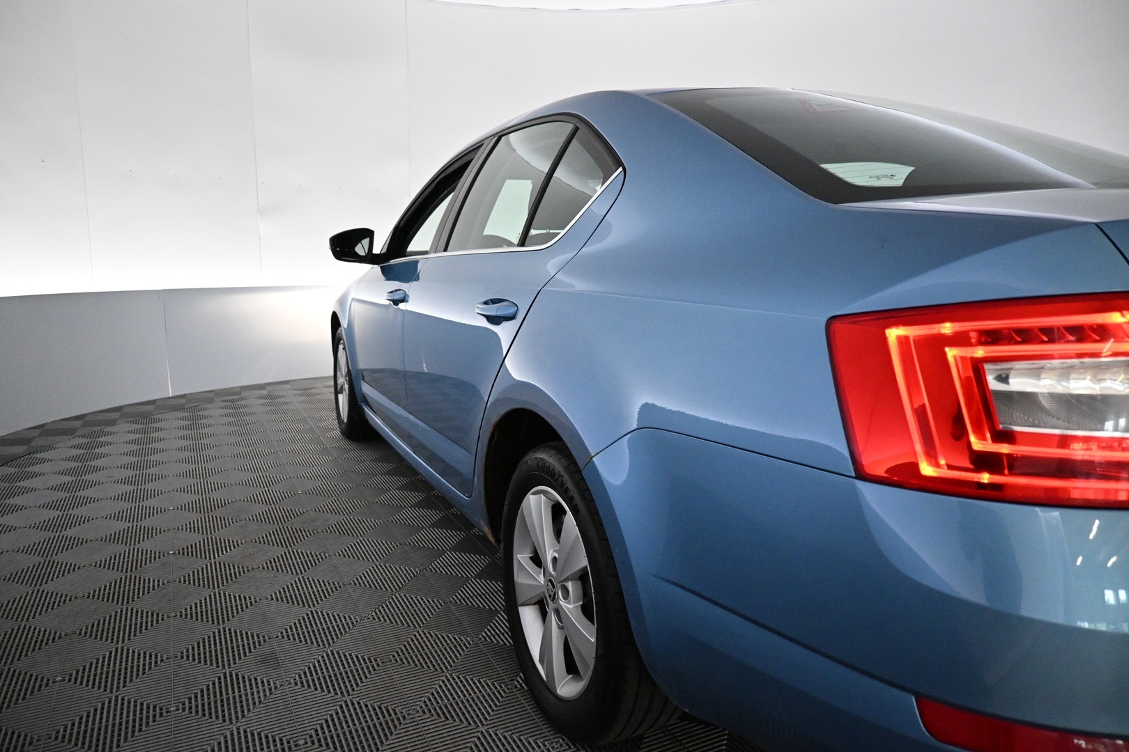SKODA Octavia 2013