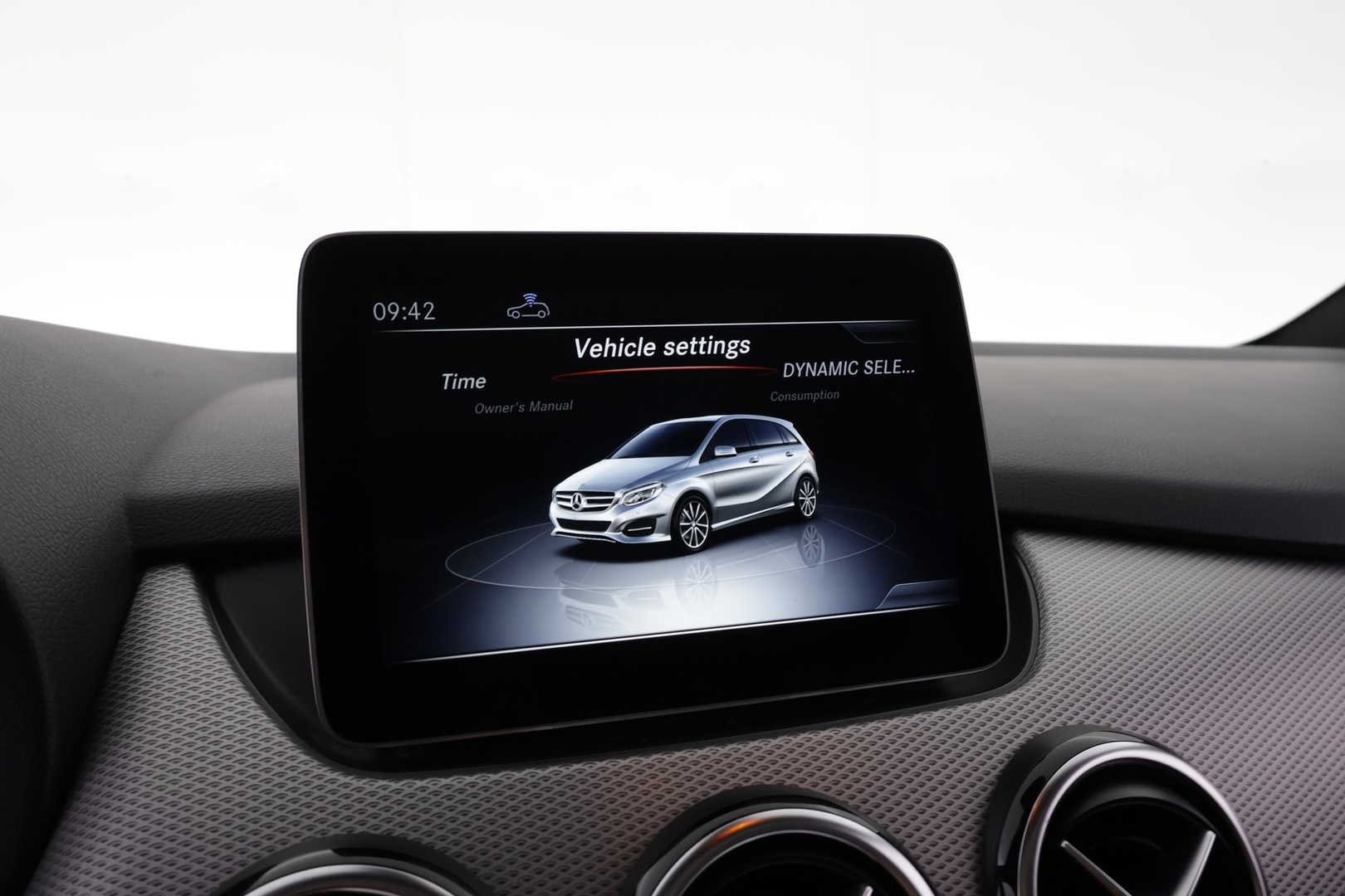 MERCEDES-BENZ B 2018