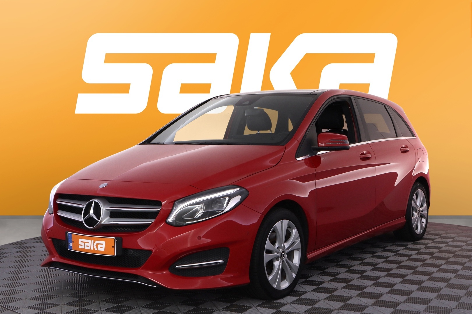 MERCEDES-BENZ B 2018