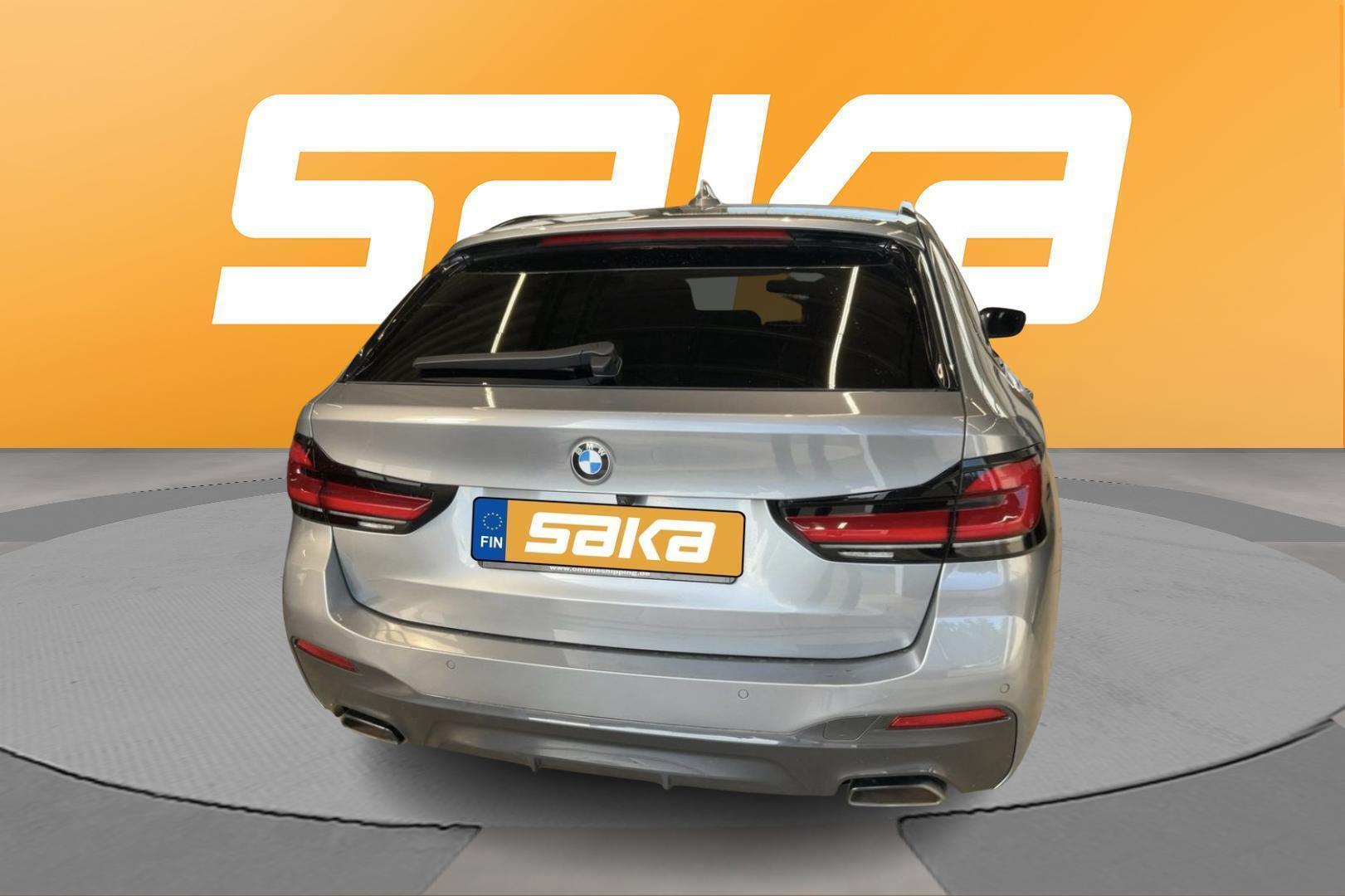 BMW 530 2023