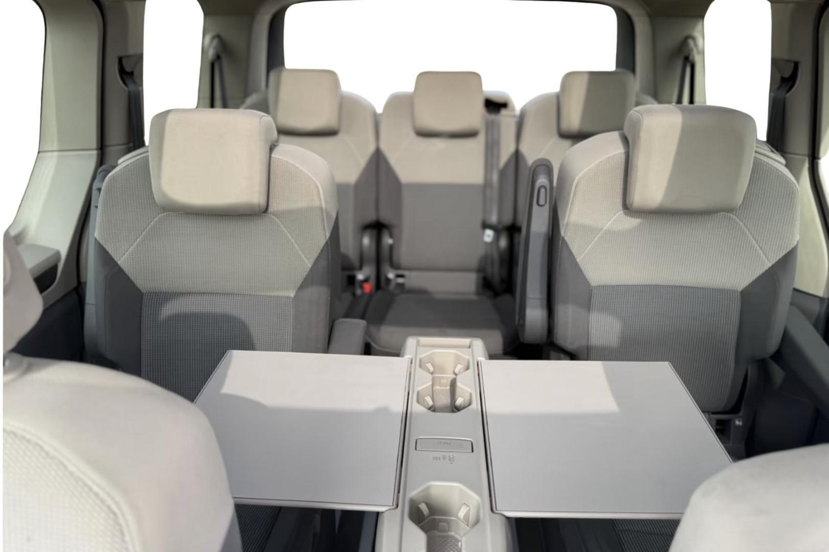 VOLKSWAGEN Multivan 2022