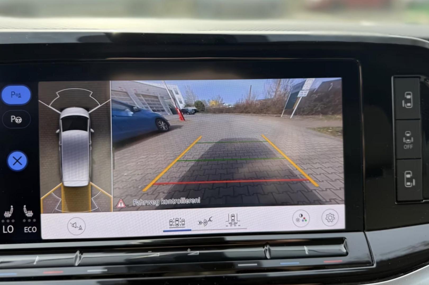 VOLKSWAGEN Multivan 2022