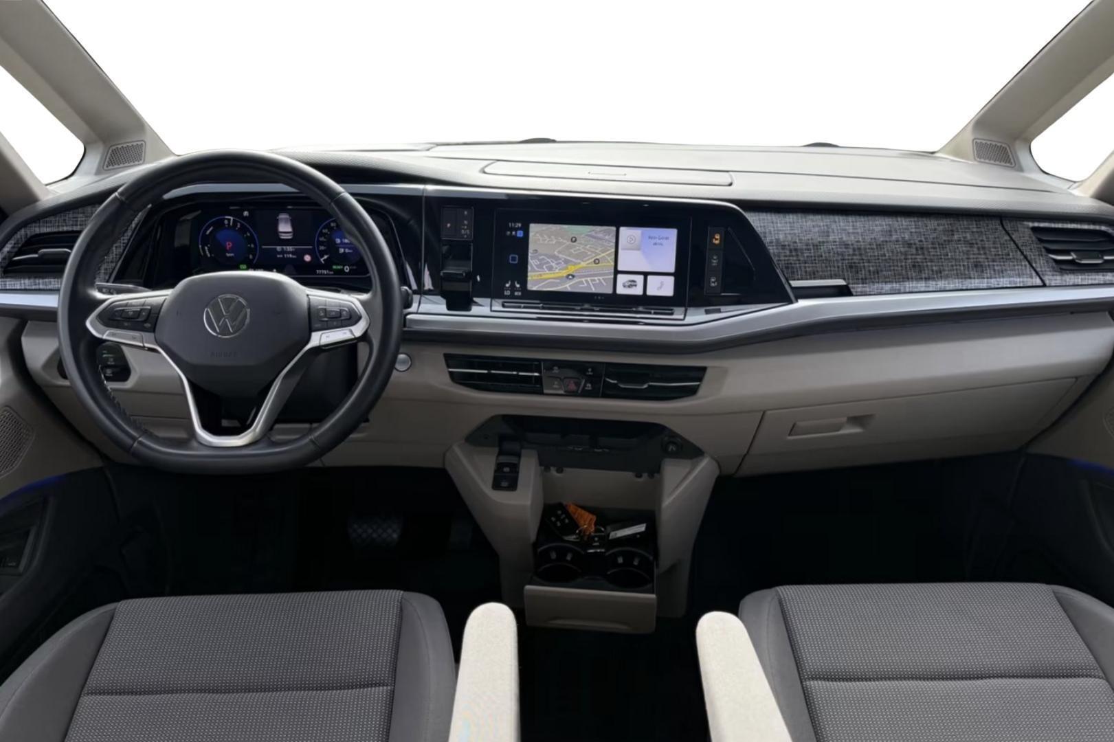 VOLKSWAGEN Multivan 2022