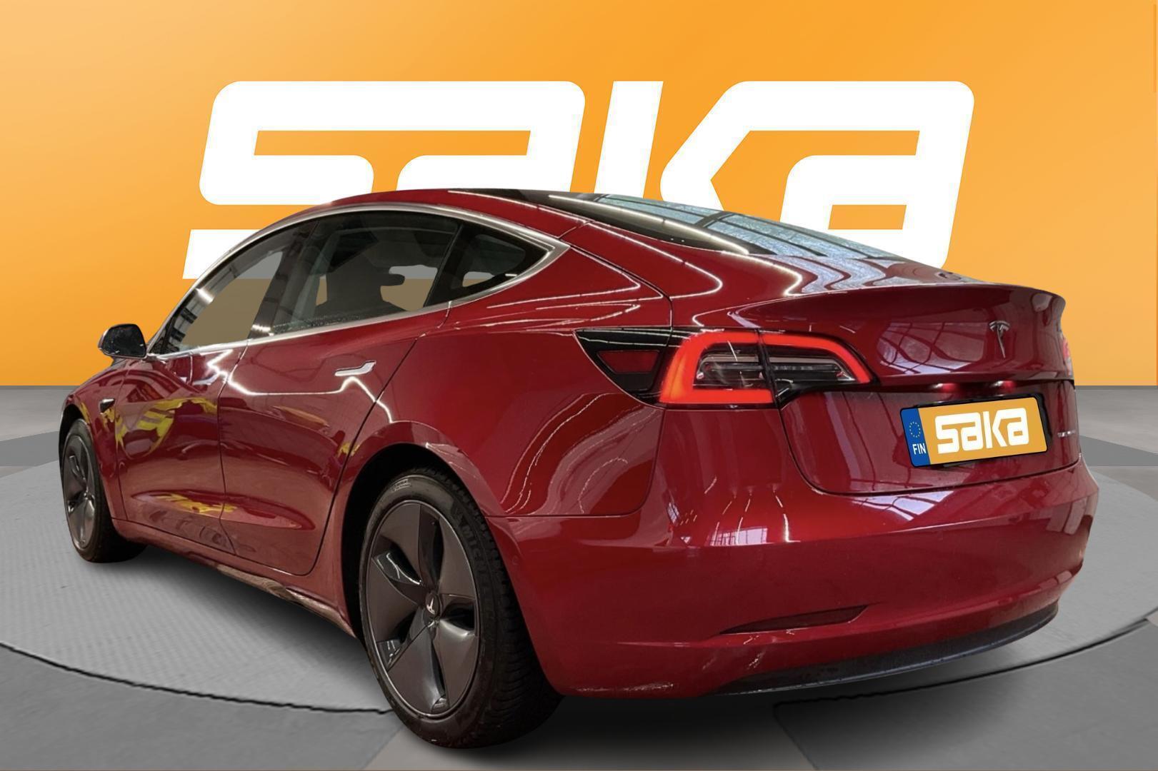 TESLA Model 3 2019