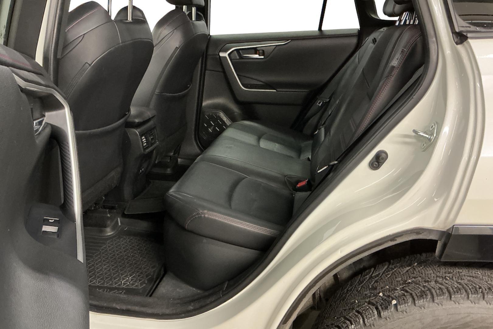 TOYOTA RAV4 Plug-in 2020