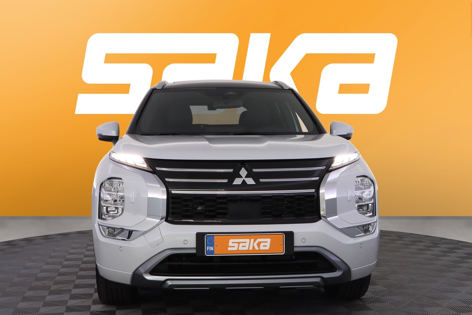 MITSUBISHI Outlander 2026