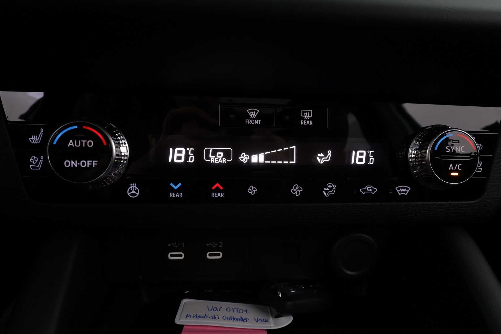 MITSUBISHI Outlander 2026