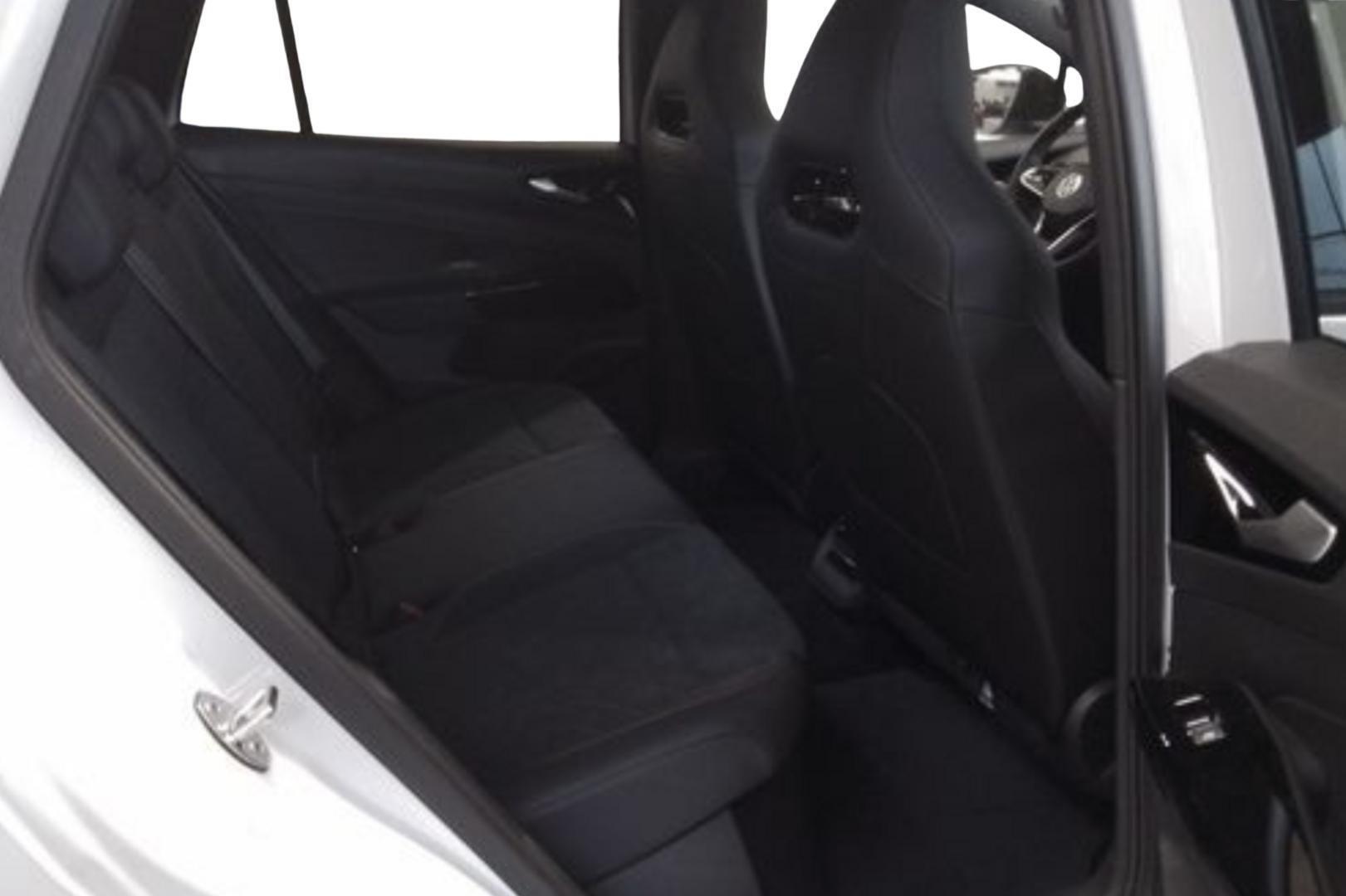 VOLKSWAGEN ID.4 2025