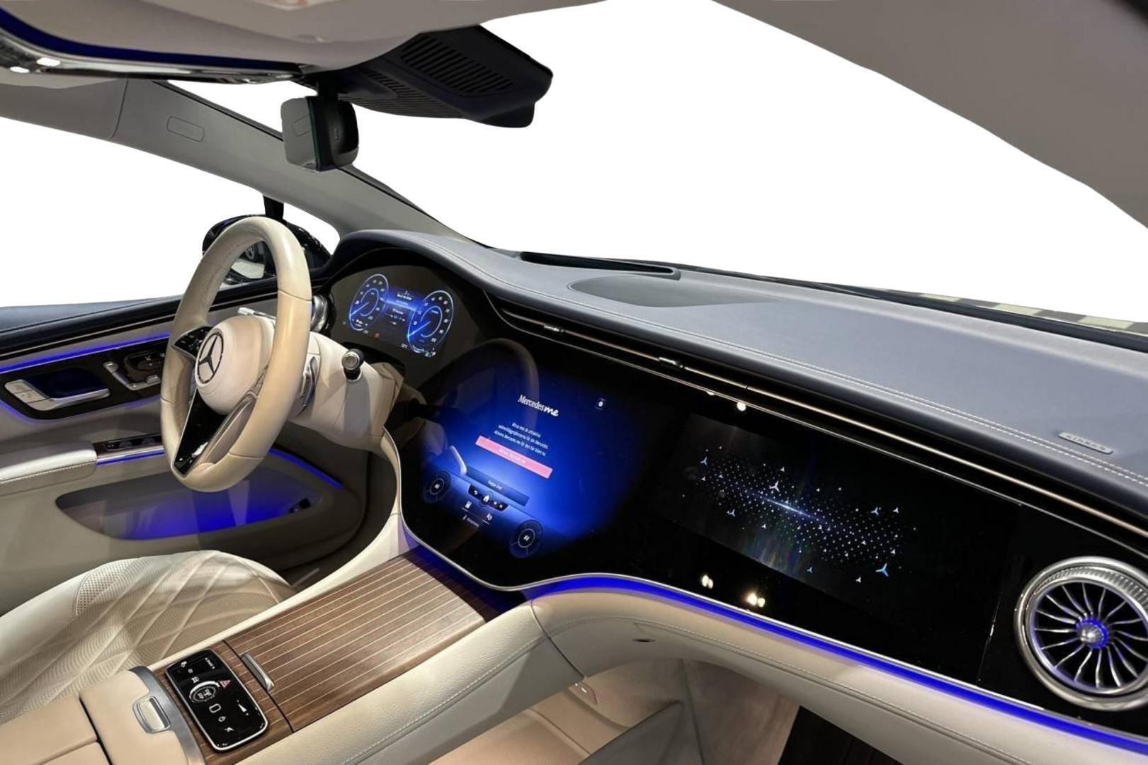 MERCEDES-BENZ EQS 2022