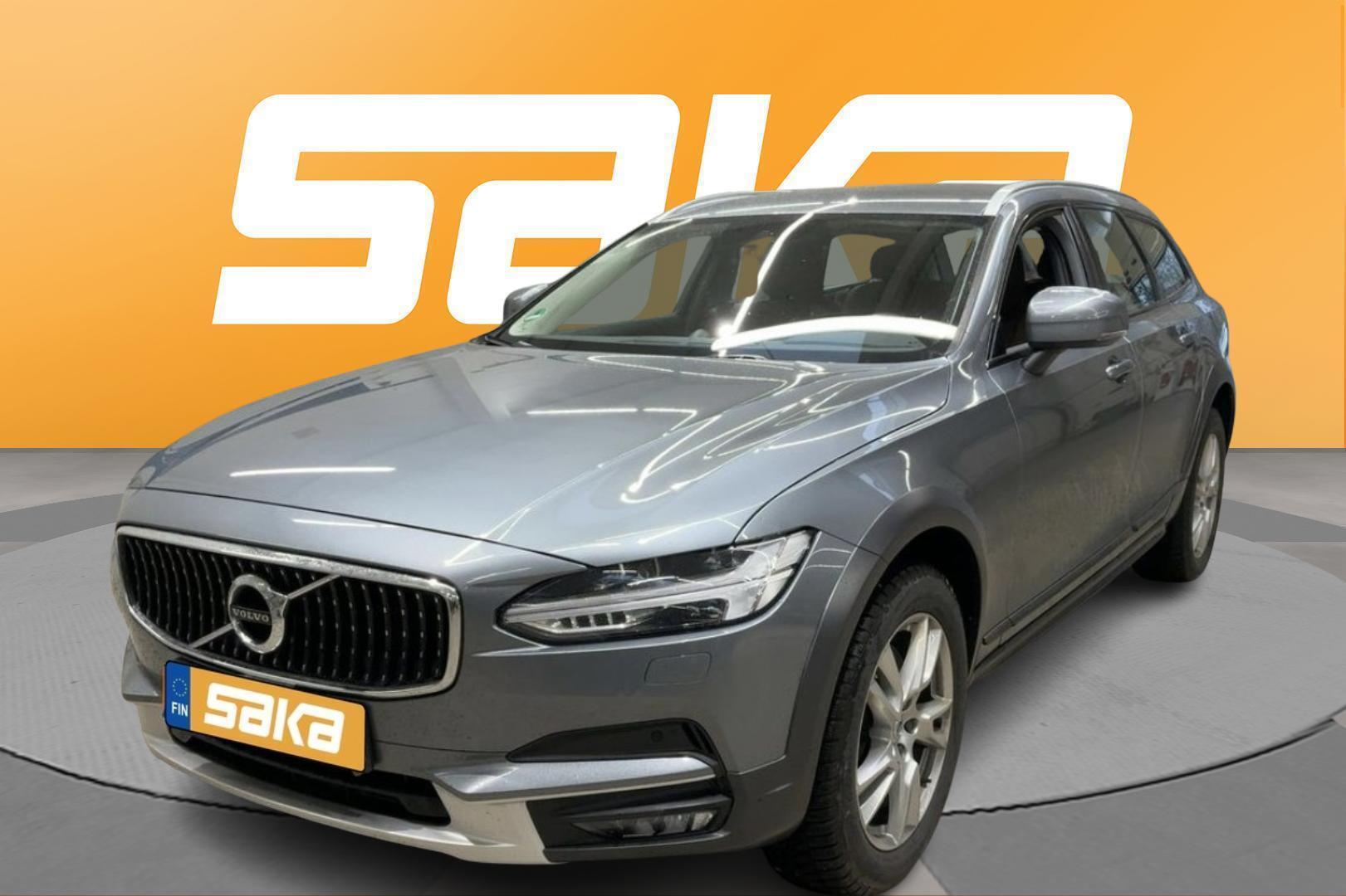 VOLVO V90 Cross Country 2020