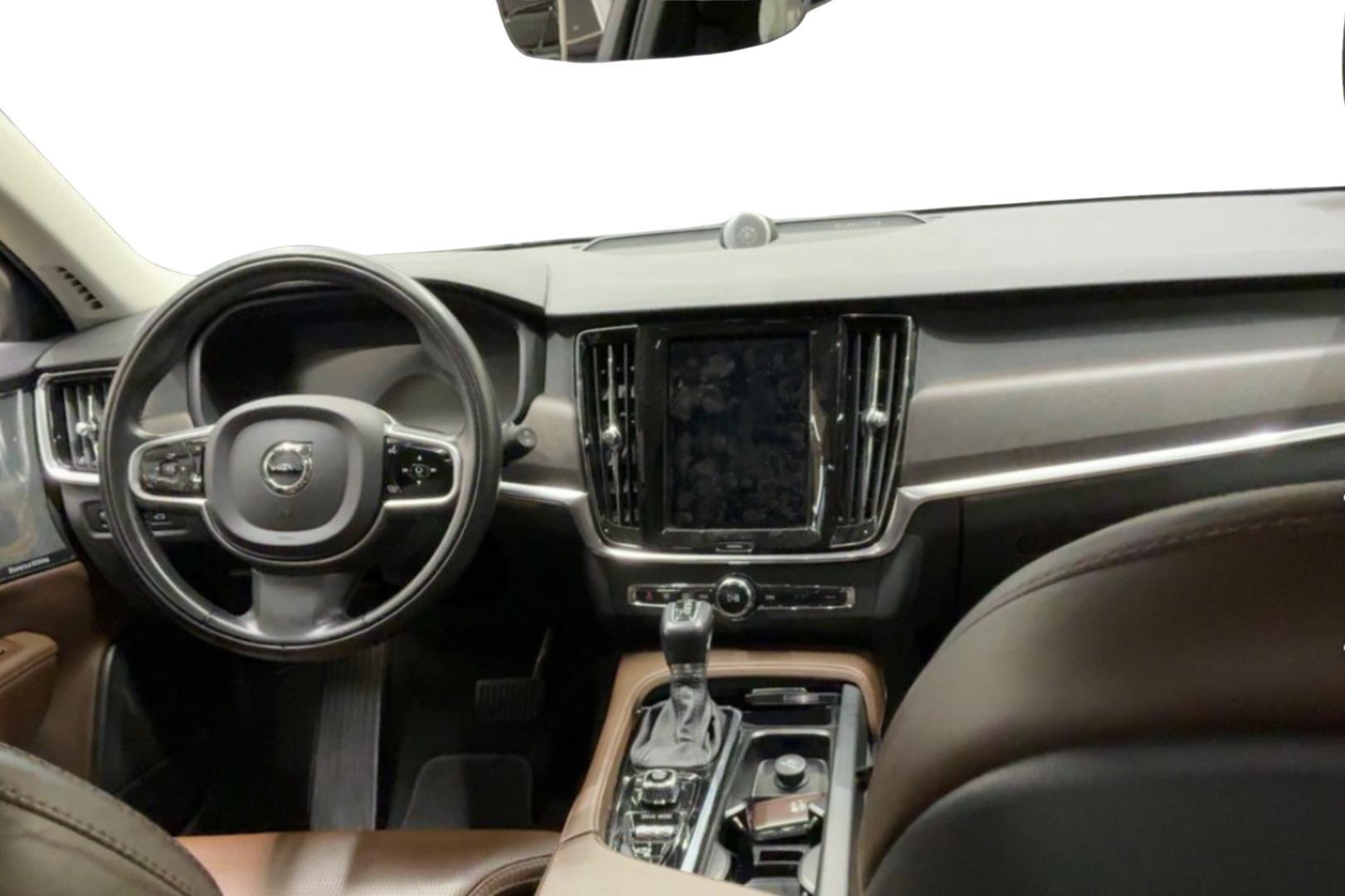 VOLVO V90 Cross Country 2020