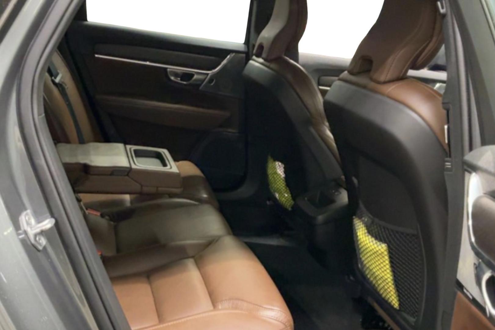 VOLVO V90 Cross Country 2020