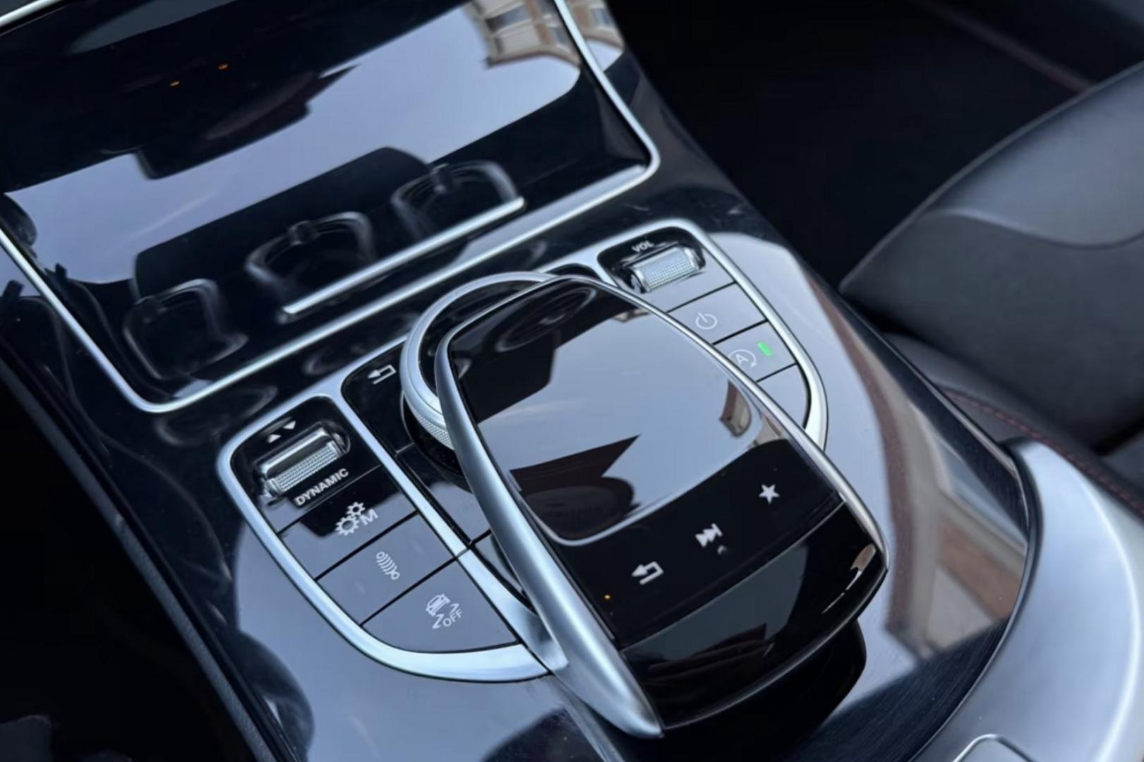 MERCEDES-BENZ C 43 AMG 2017