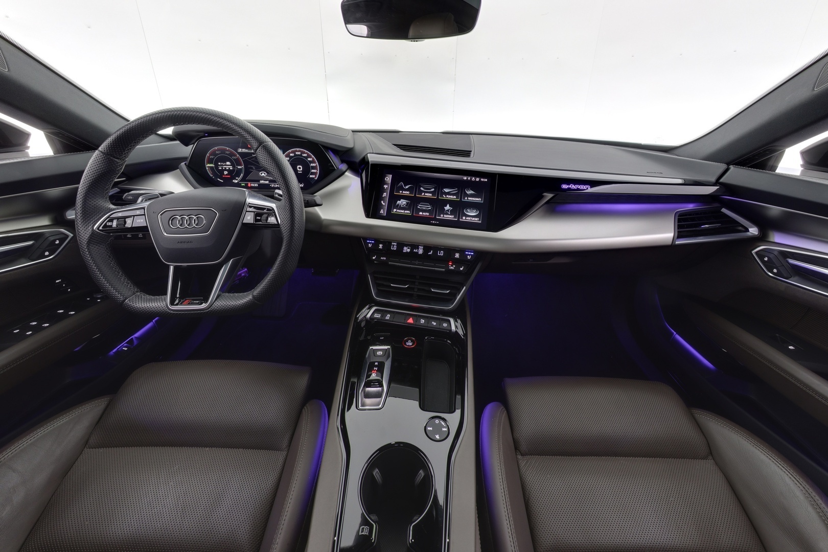 AUDI E-TRON GT RS 2023